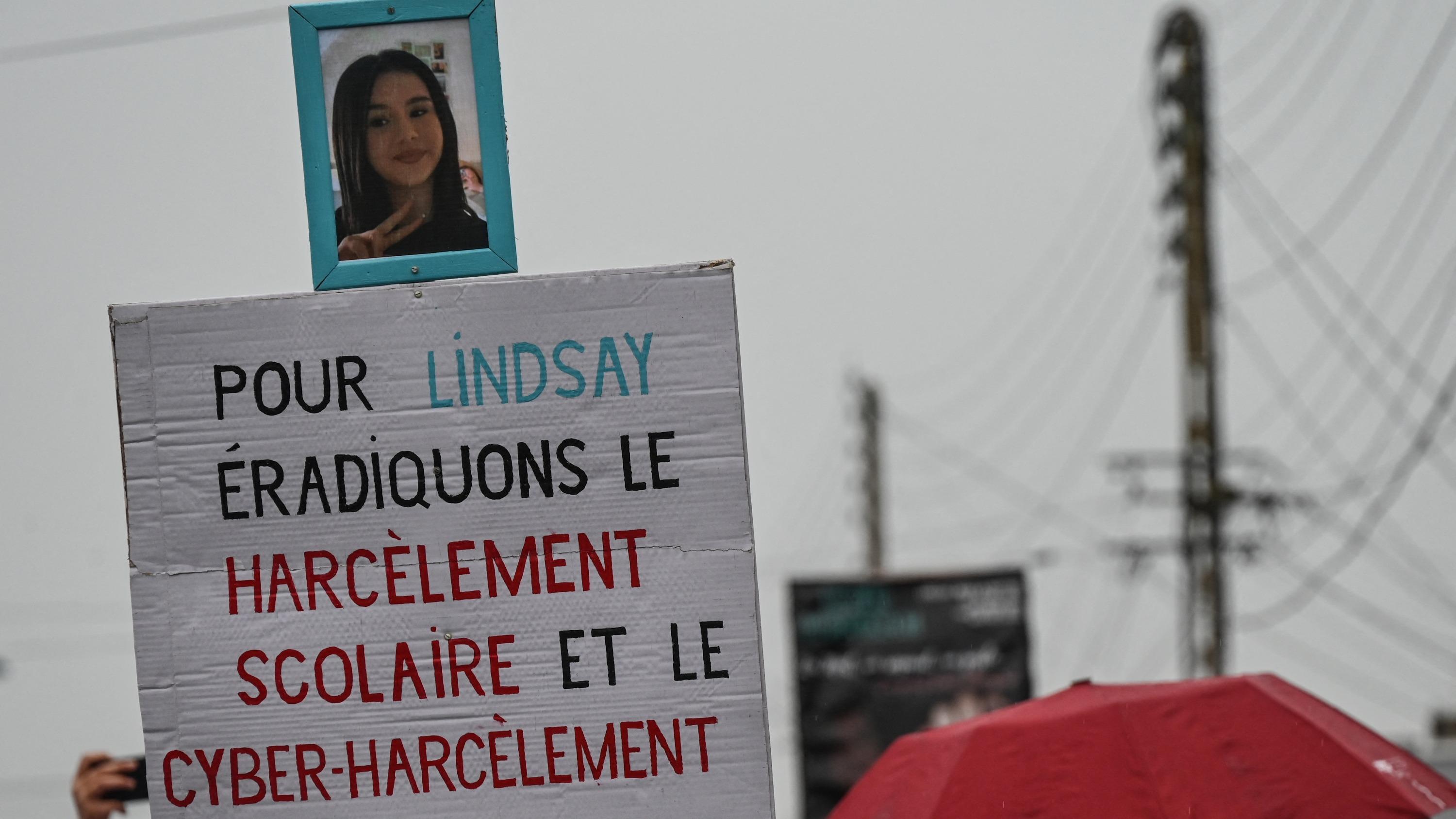 Suicide de Lindsay : la lettre d’adieu de l’adolescente aurait été écrite par sa meilleure amie