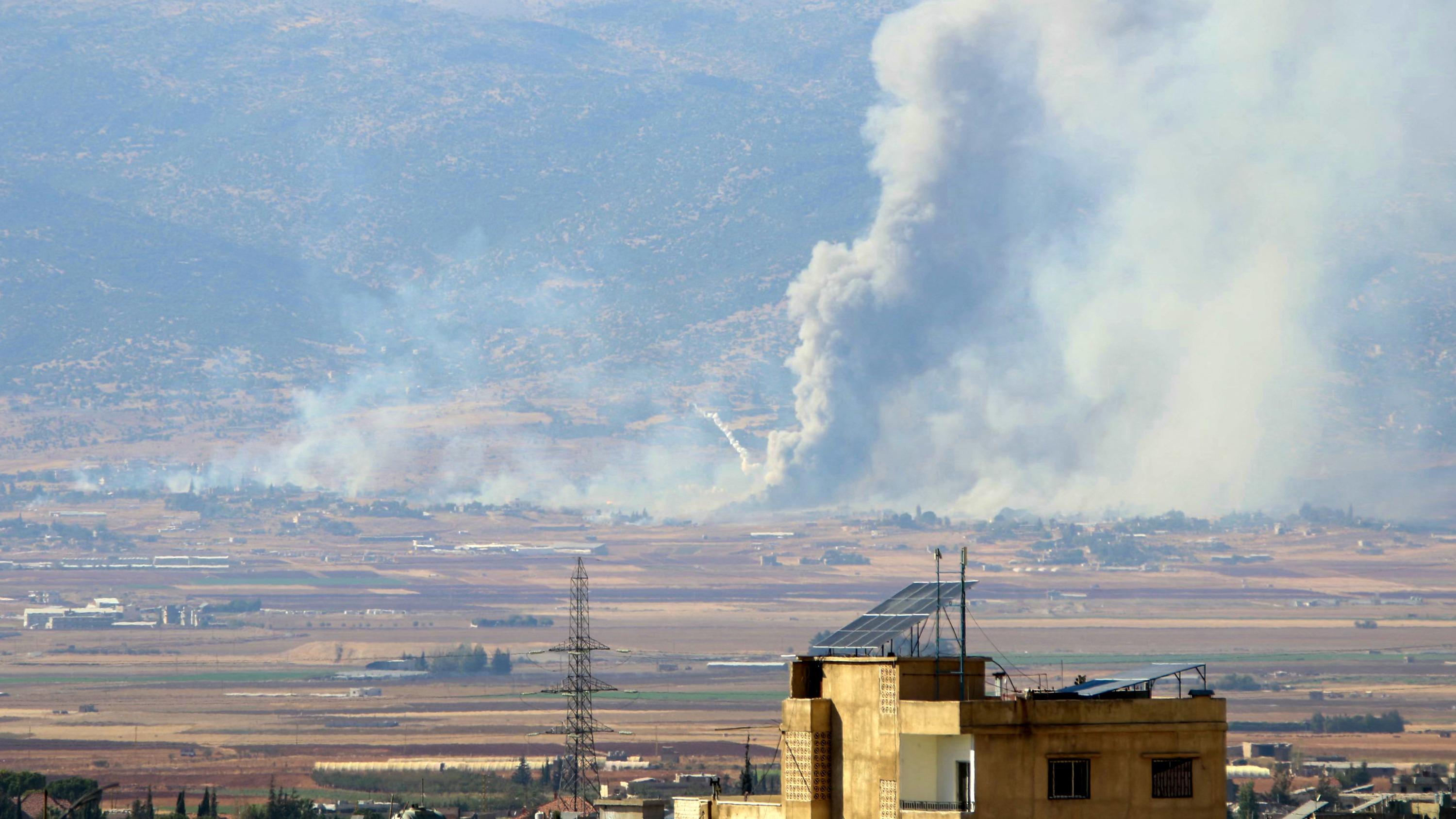 Au Liban, la double peine des chiites opposés au Hezbollah qui fuient les bombardements