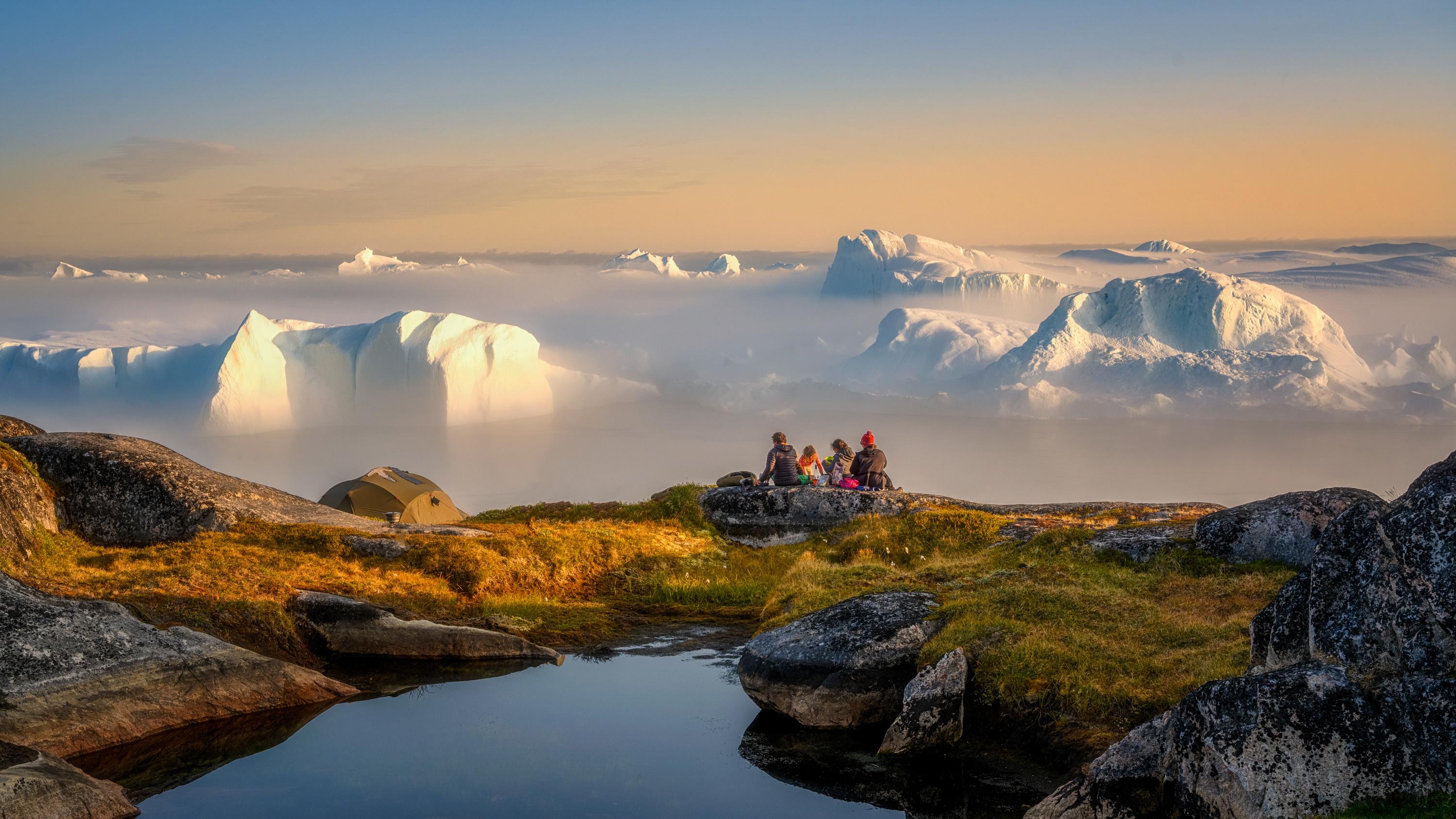 Un monde de glace magique mais en péril : cet aéroport international va doper le tourisme mais à quel prix ?