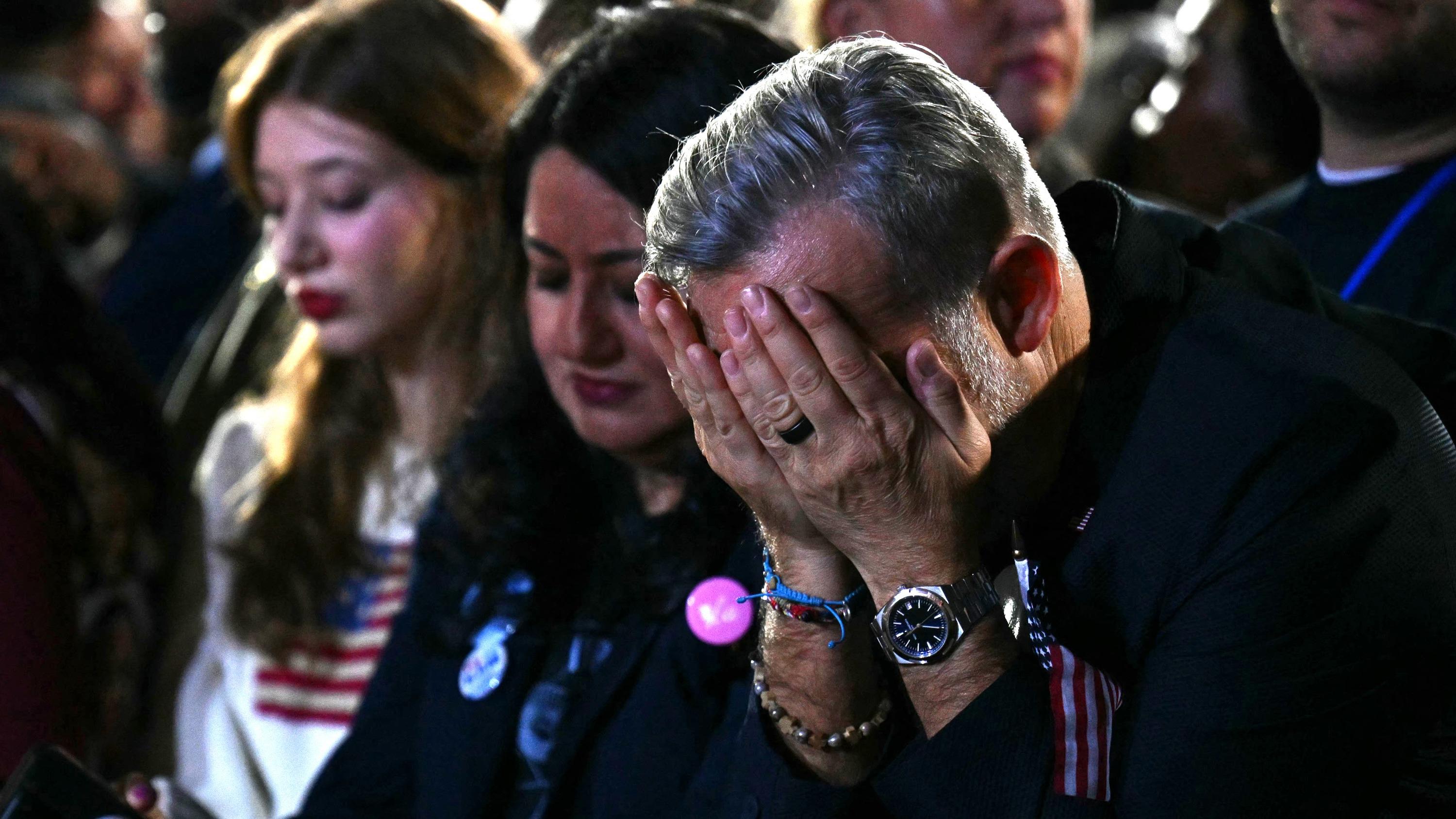 Après la victoire de Trump, le nombre de recherches pour quitter les États-Unis a explosé sur internet