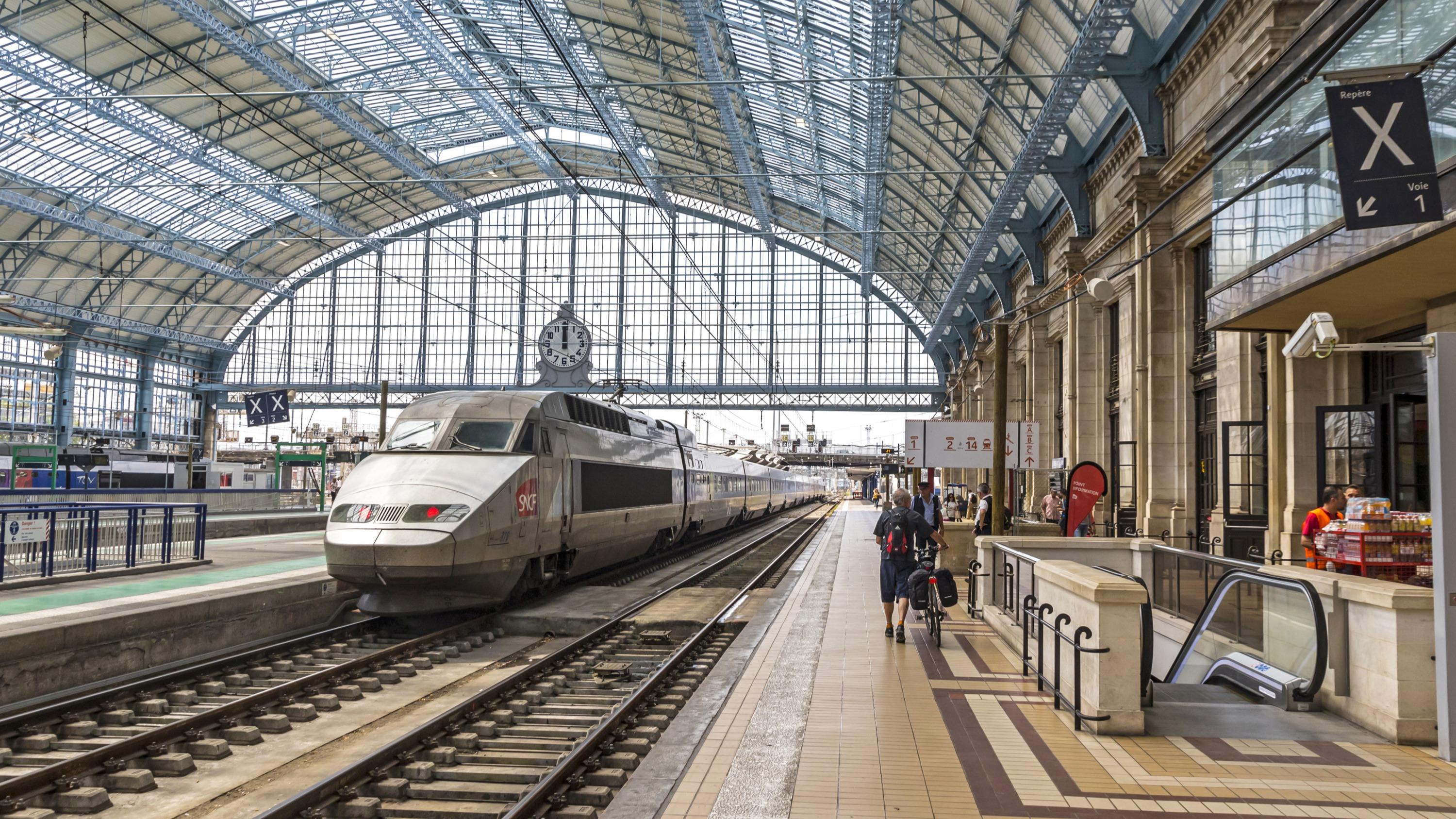 Grèves à la SNCF : Comment l’ouverture à la concurrence a accéléré le déclin économique du fret ferroviaire