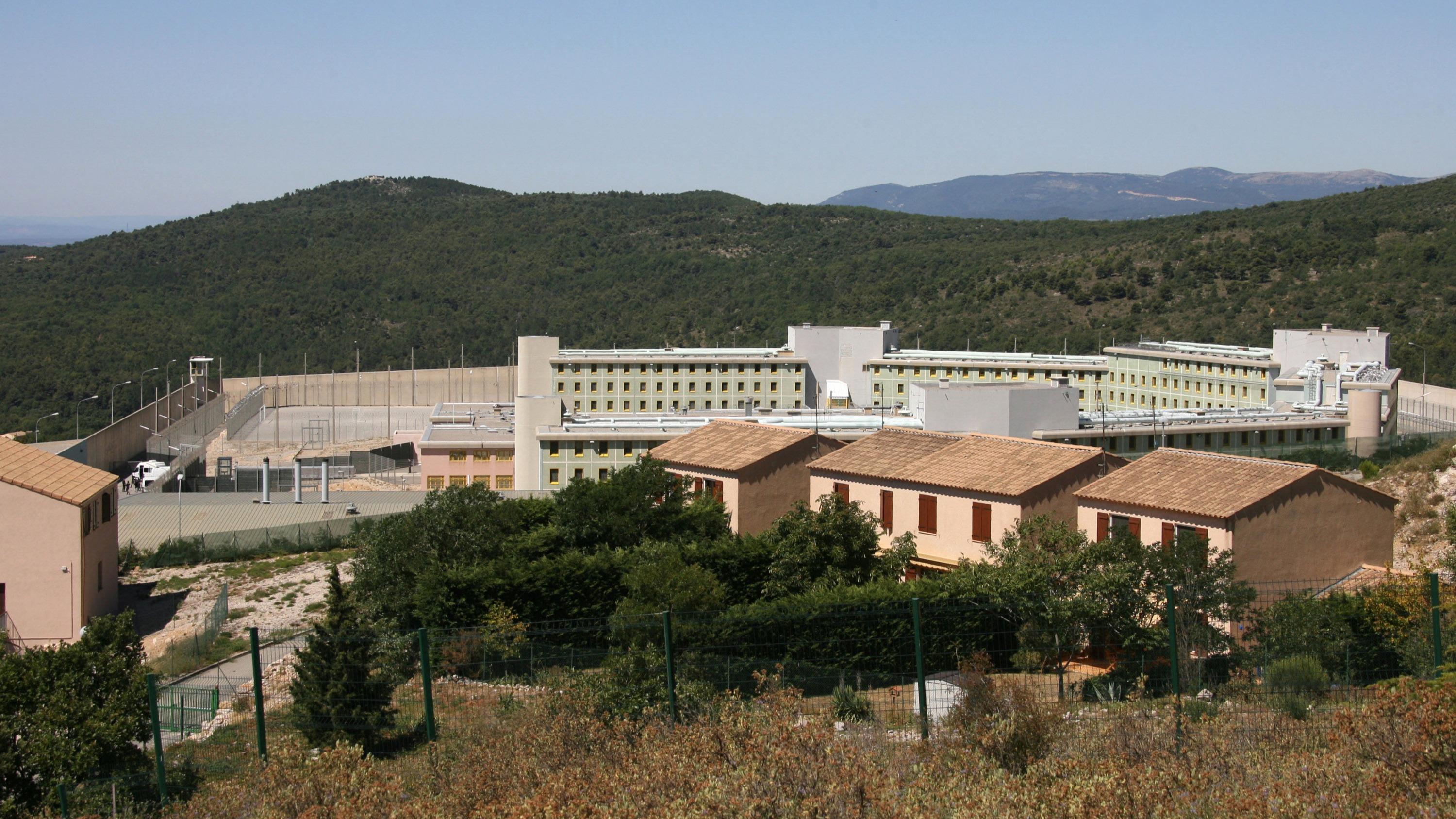 À Grasse, le maire prêt à doubler la taille de la prison