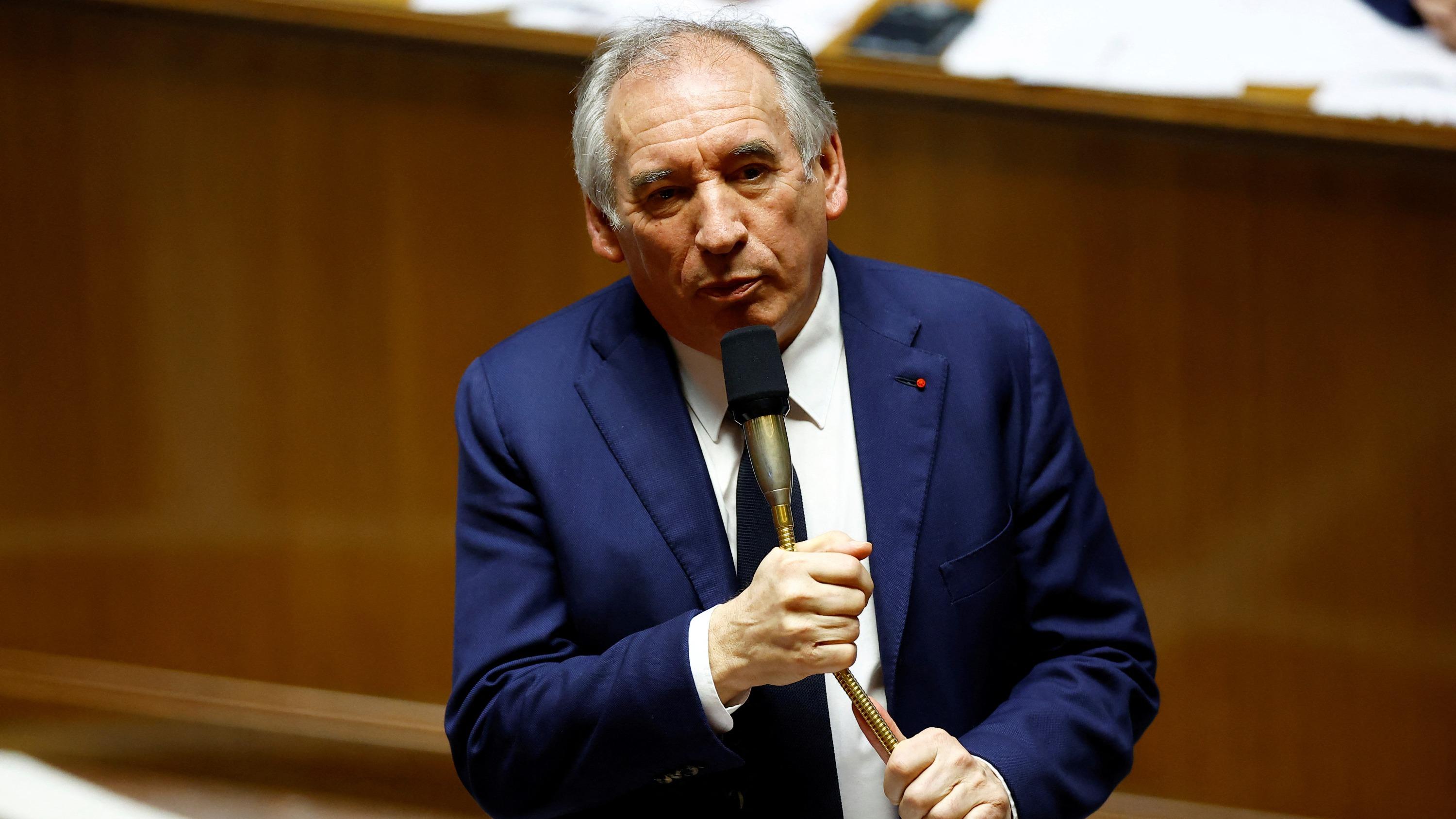 Bayrou, défenseur du béarnais, peut-il sauver les langues régionales ?