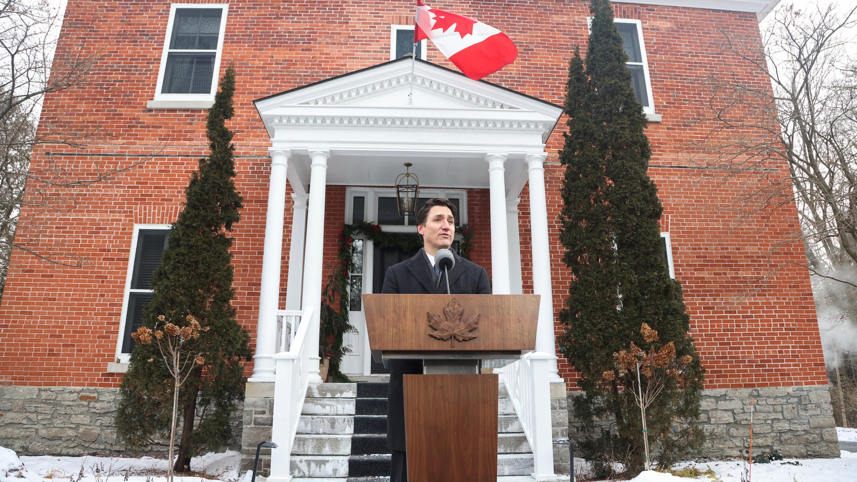 Justin Trudeau, le visage du «progressisme» canadien, contraint de démissionner