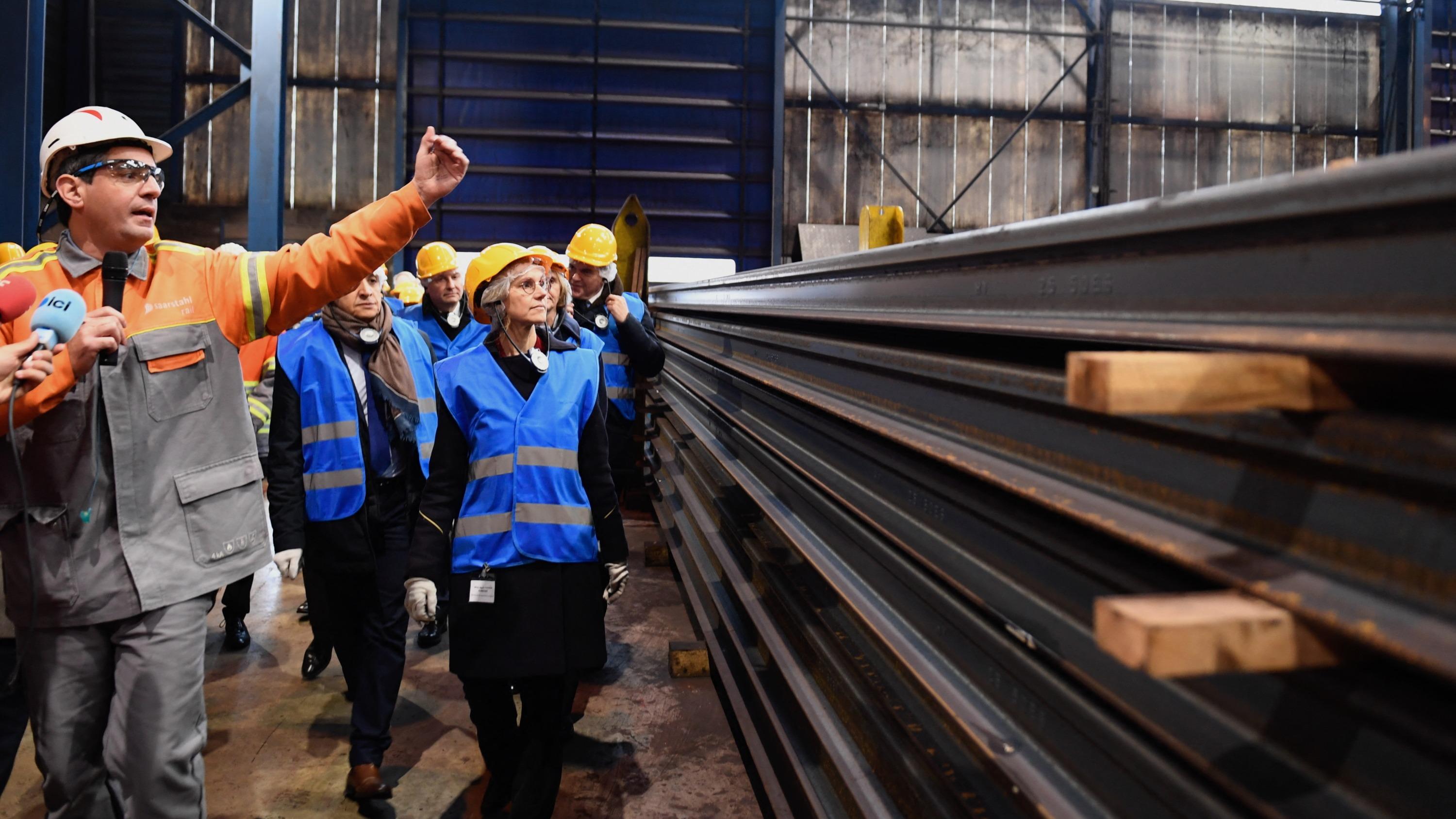 SNCF Réseau signe un méga contrat d’un milliard d'euros pour des rails en acier recyclé