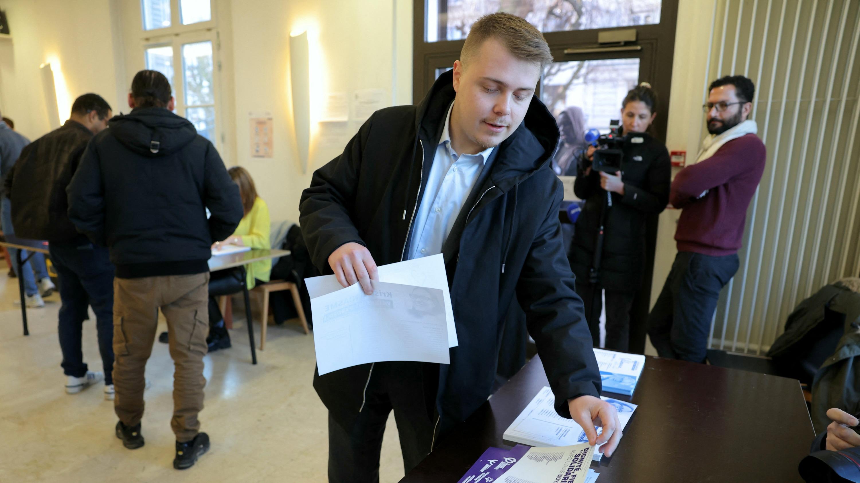 Guillaume Tabard: «Les élections, une leçon pour toute la gauche, un avertissement pour les macronistes»