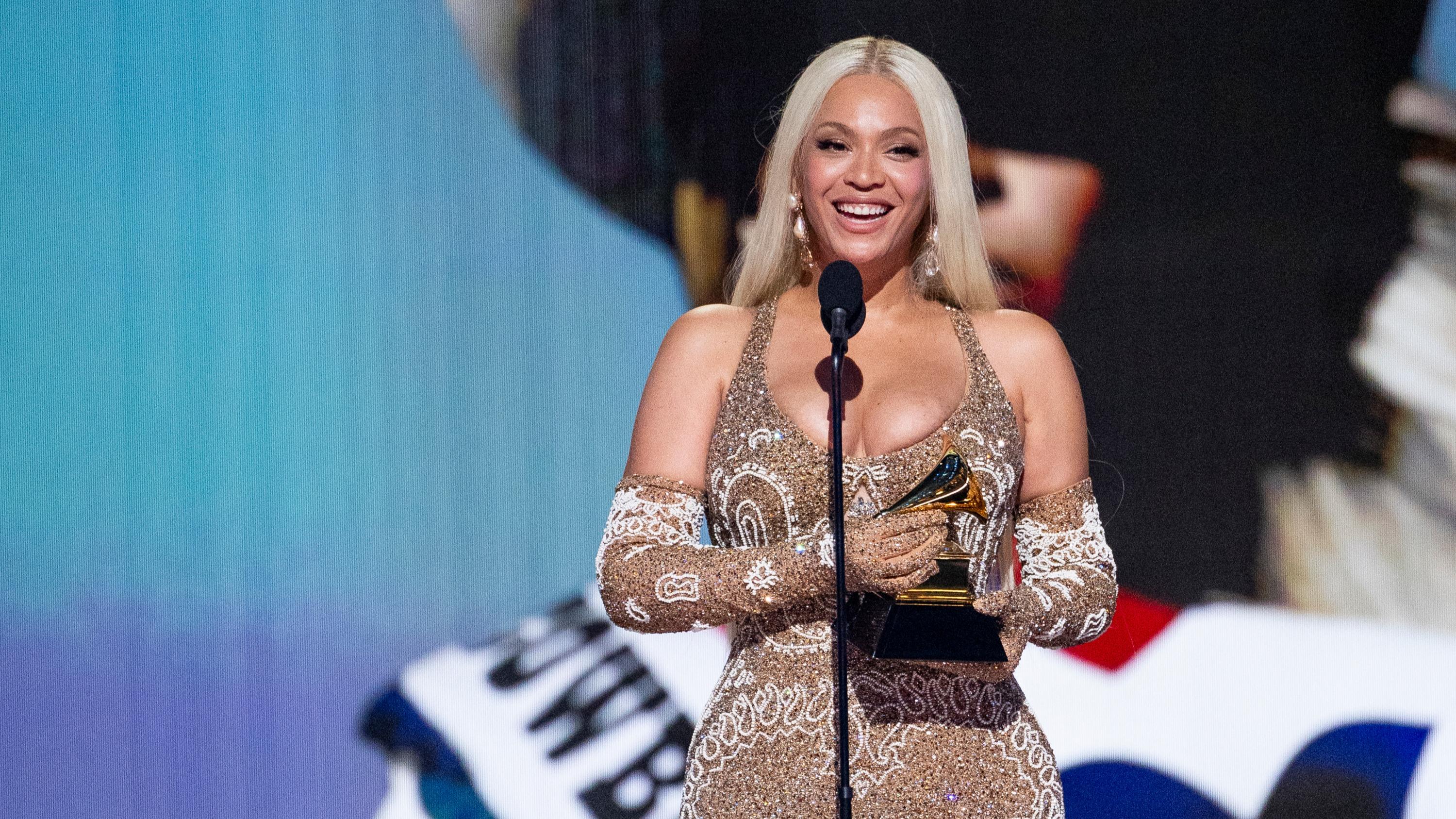 Beyoncé : après son sacre aux Grammys Awards, les écoutes de son dernier album explosent sur Spotify