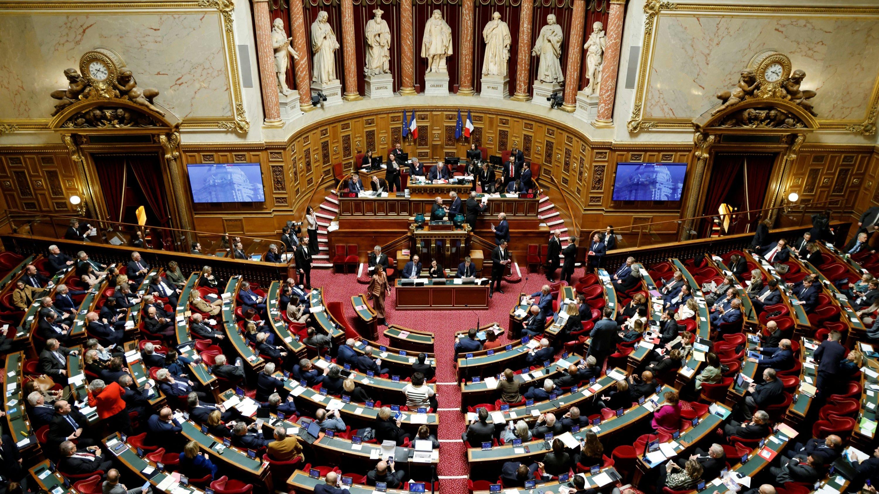 Après le vote du Sénat, le budget de l’État pour 2025 définitivement adopté par le Parlement