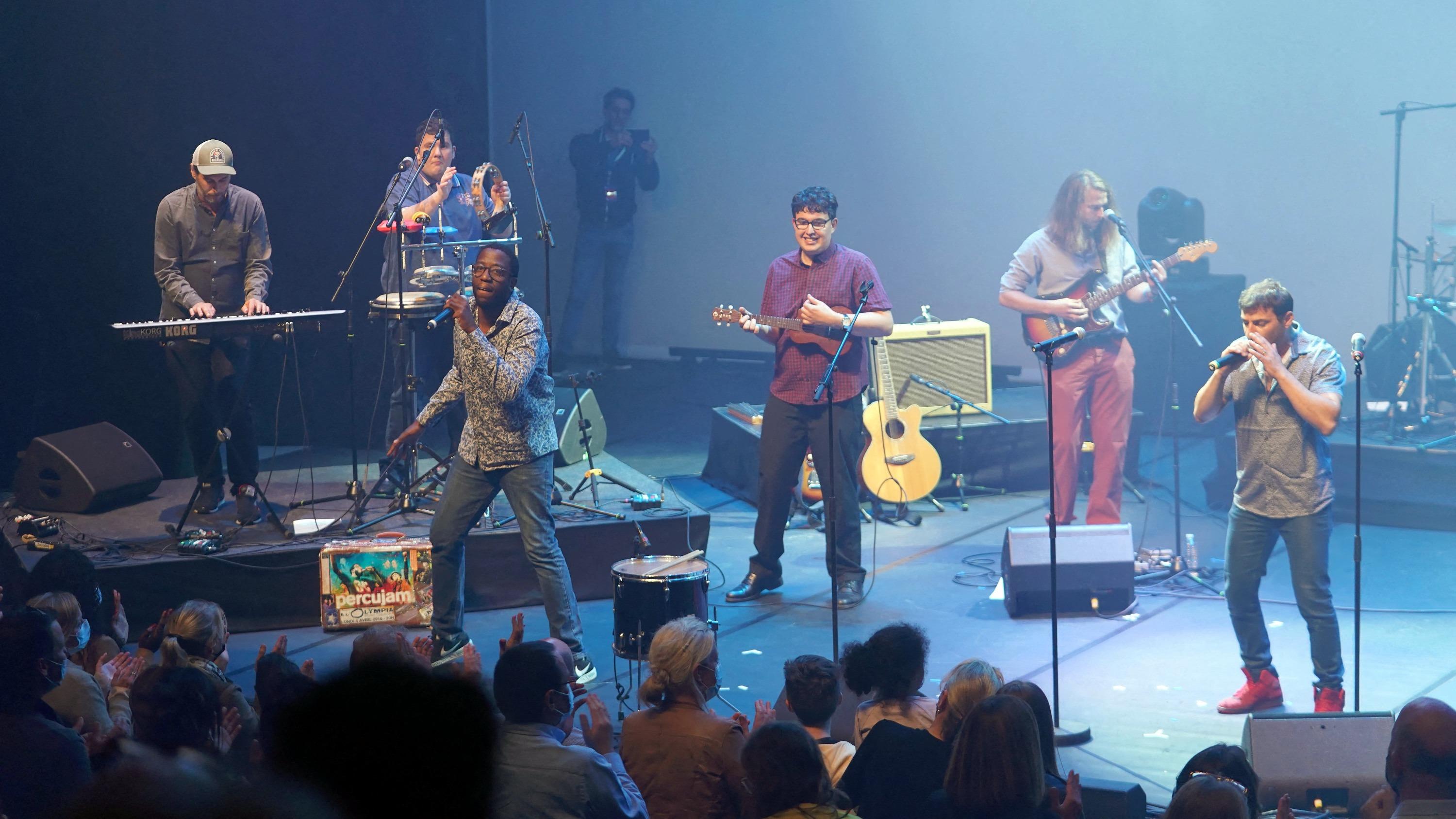 Avec le groupe de musique Percujam, l’autisme donne la note au Casino de Paris