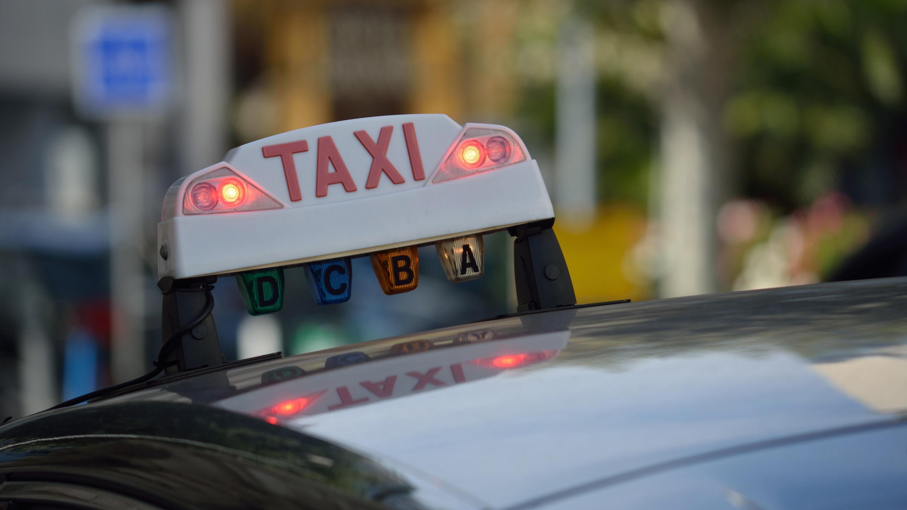 Fraude sociale : comment une conductrice de taxi du Var a soutiré 2,3 millions d’euros à la Sécu