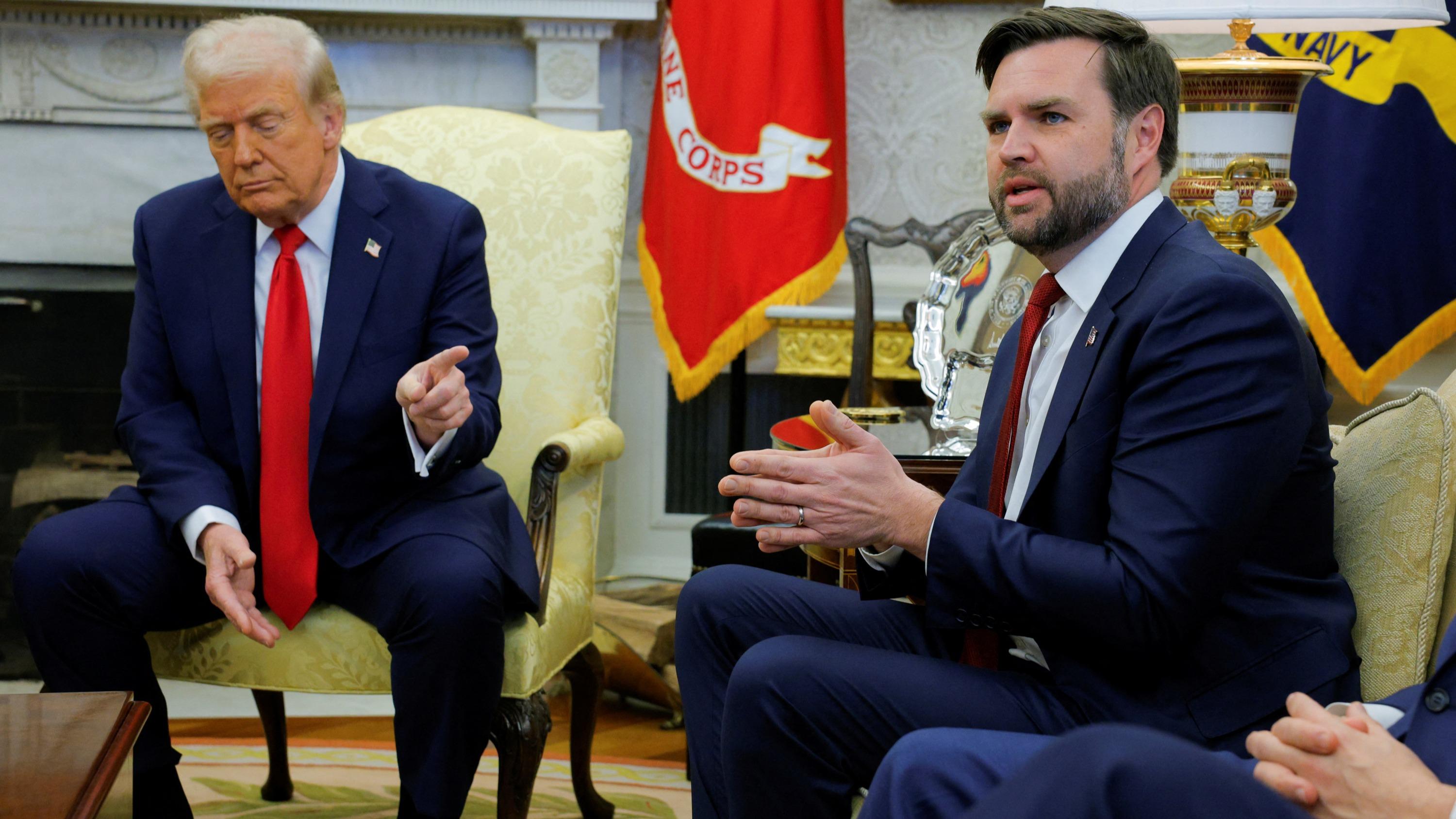 Petites et grandes manœuvres de l’entourage de Donald Trump pour lâcher l’Ukraine
