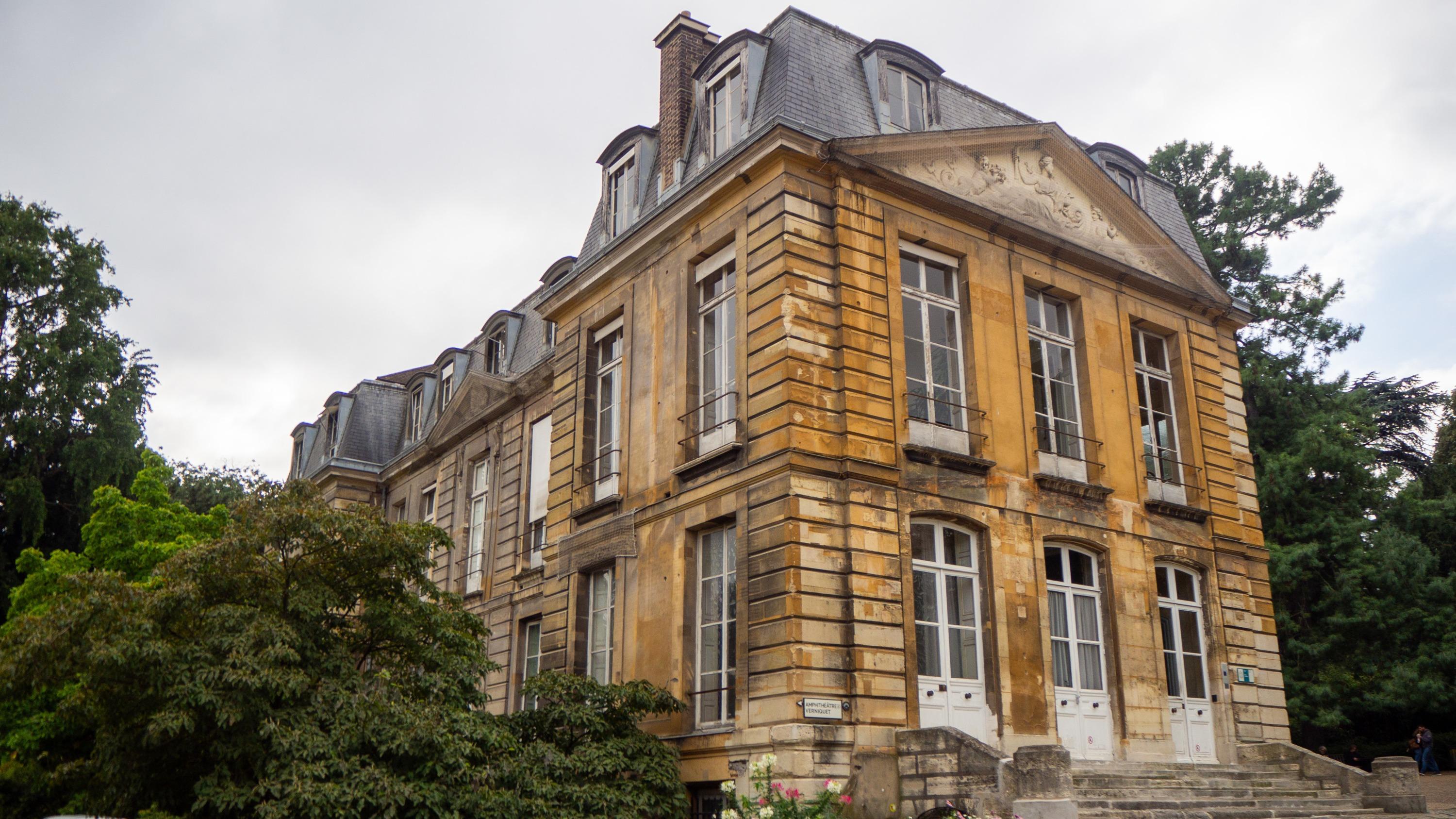 Le Muséum d’histoire naturelle lance un appel aux dons pour sauver de la ruine l’un de ses fleurons