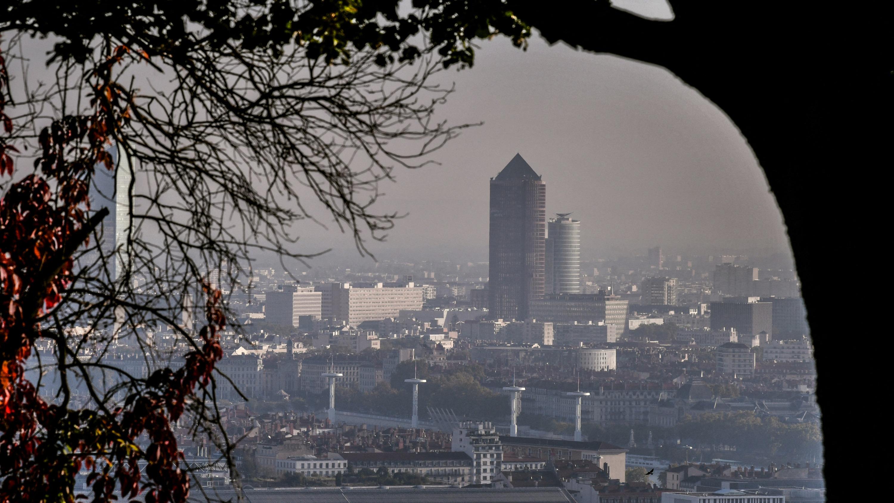 La pollution a-t-elle augmenté à Lyon lors du mandat des écologistes ?