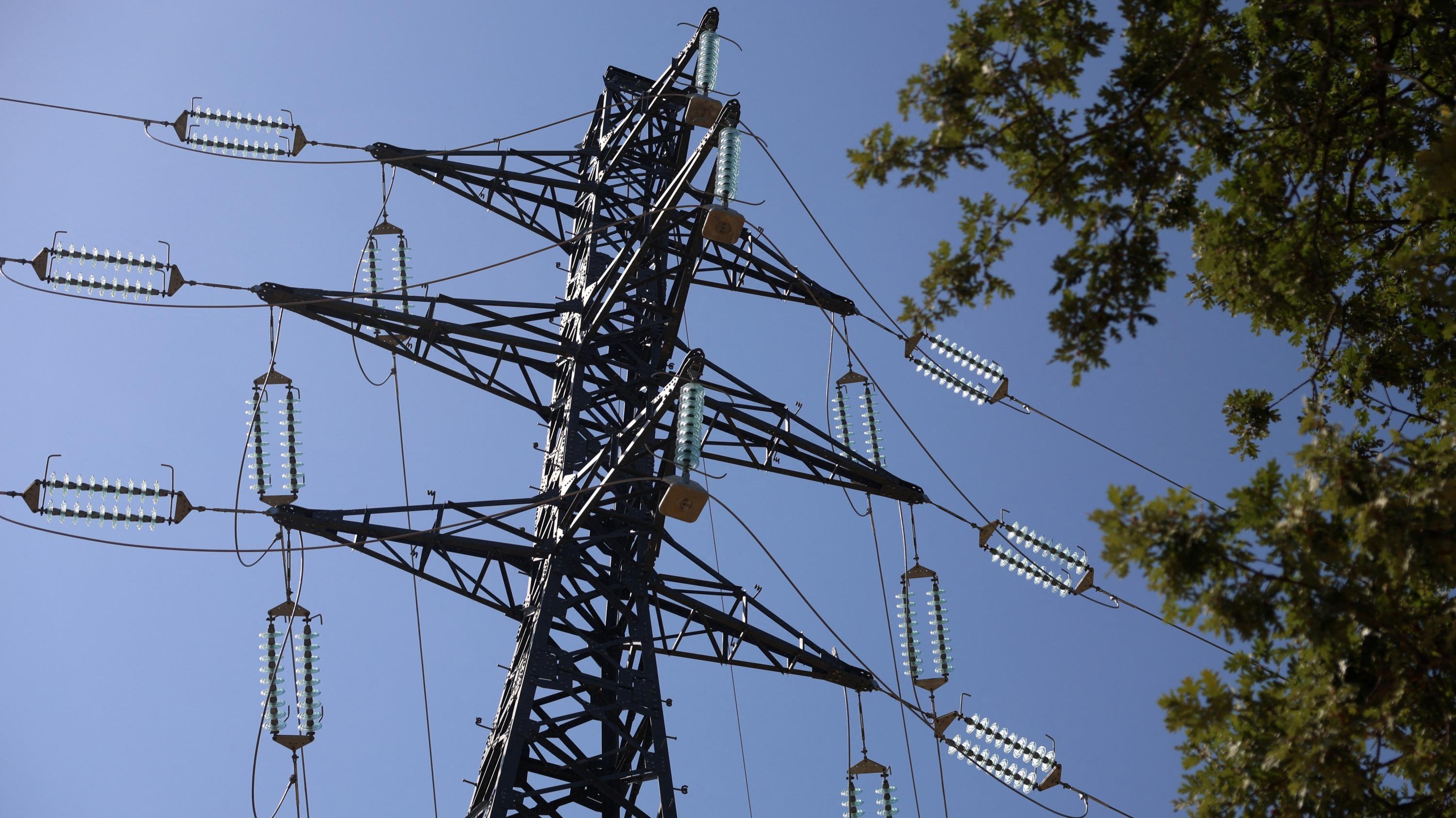 La filière électrique met la pression sur le gouvernement
