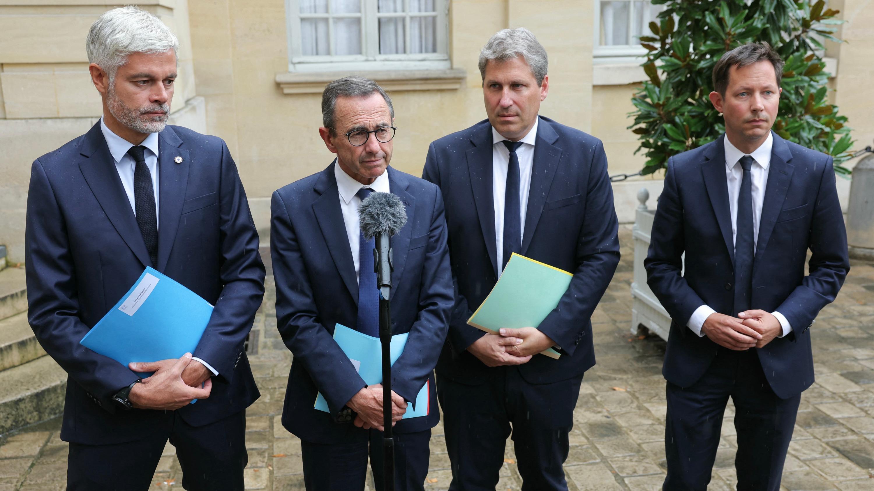 "La sfida della coesione della destra francese: l'importanza del voto di fiducia per Les Républicains"