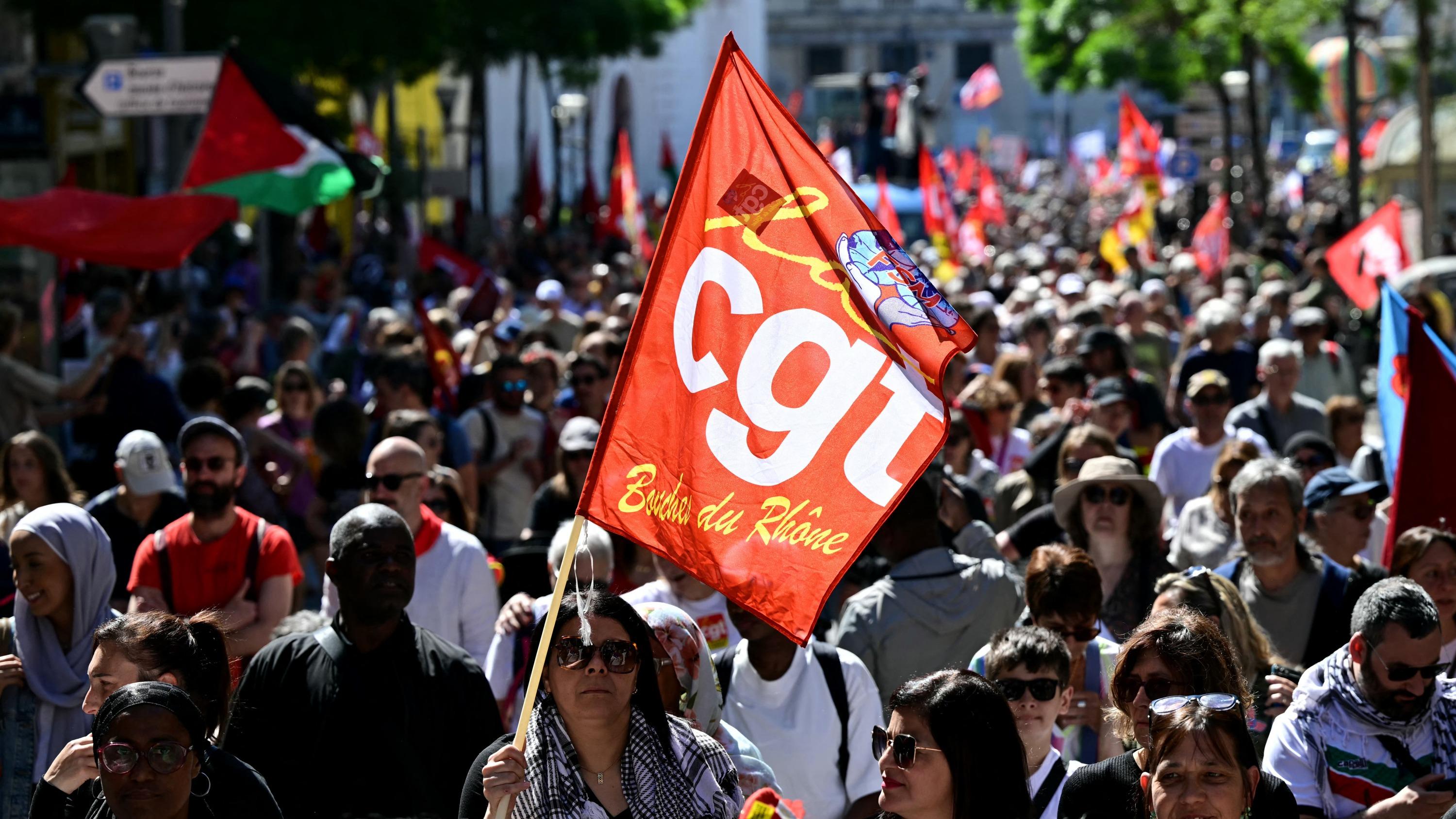 Guillaume Tabard : «Colère sociale et récupération politique»