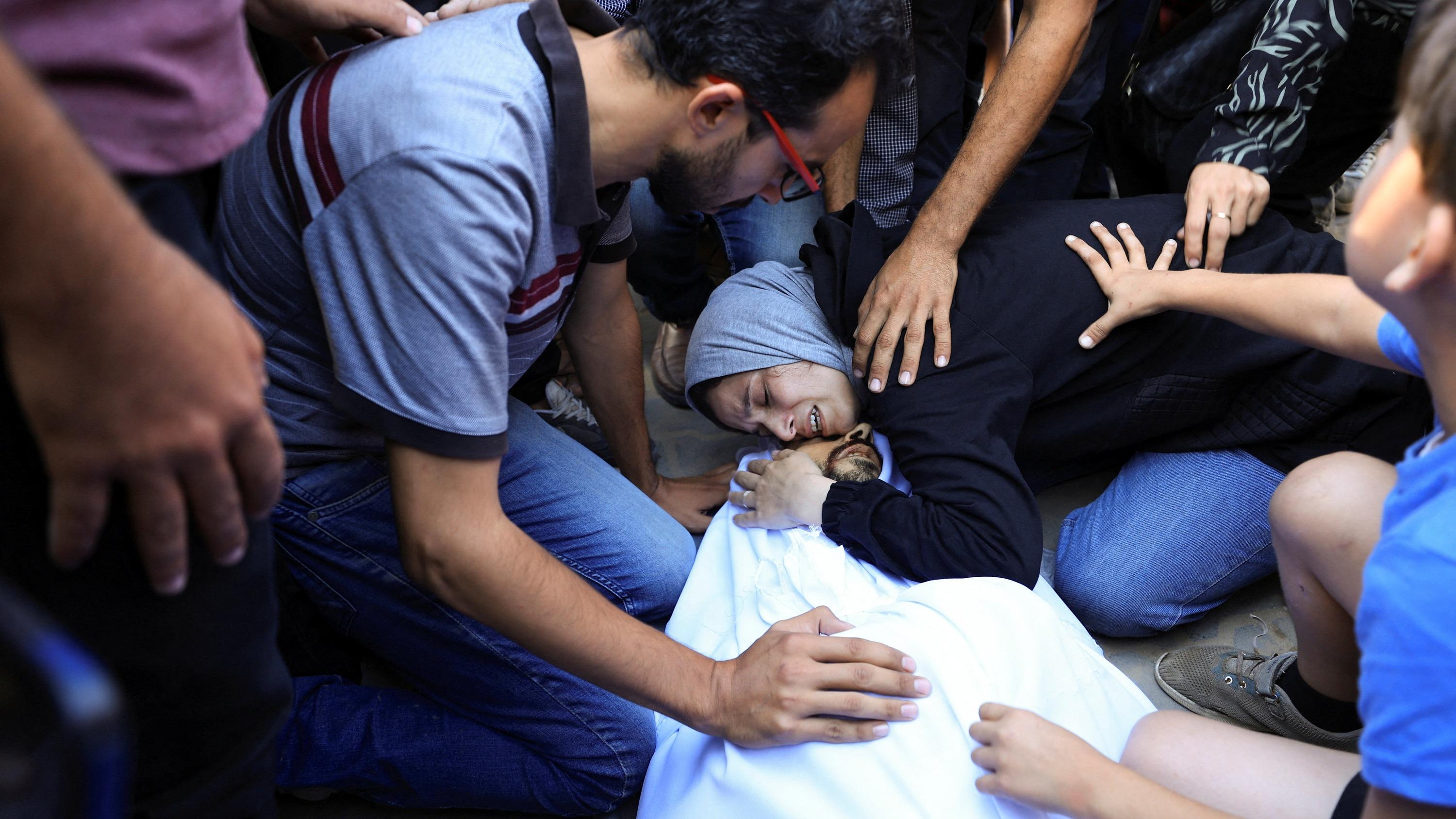 «À Gaza, le deuil est un luxe. Il n’y a pas d’apaisement» : le témoignage poignant d’une responsable de Médecins sans frontières dans l’enclave