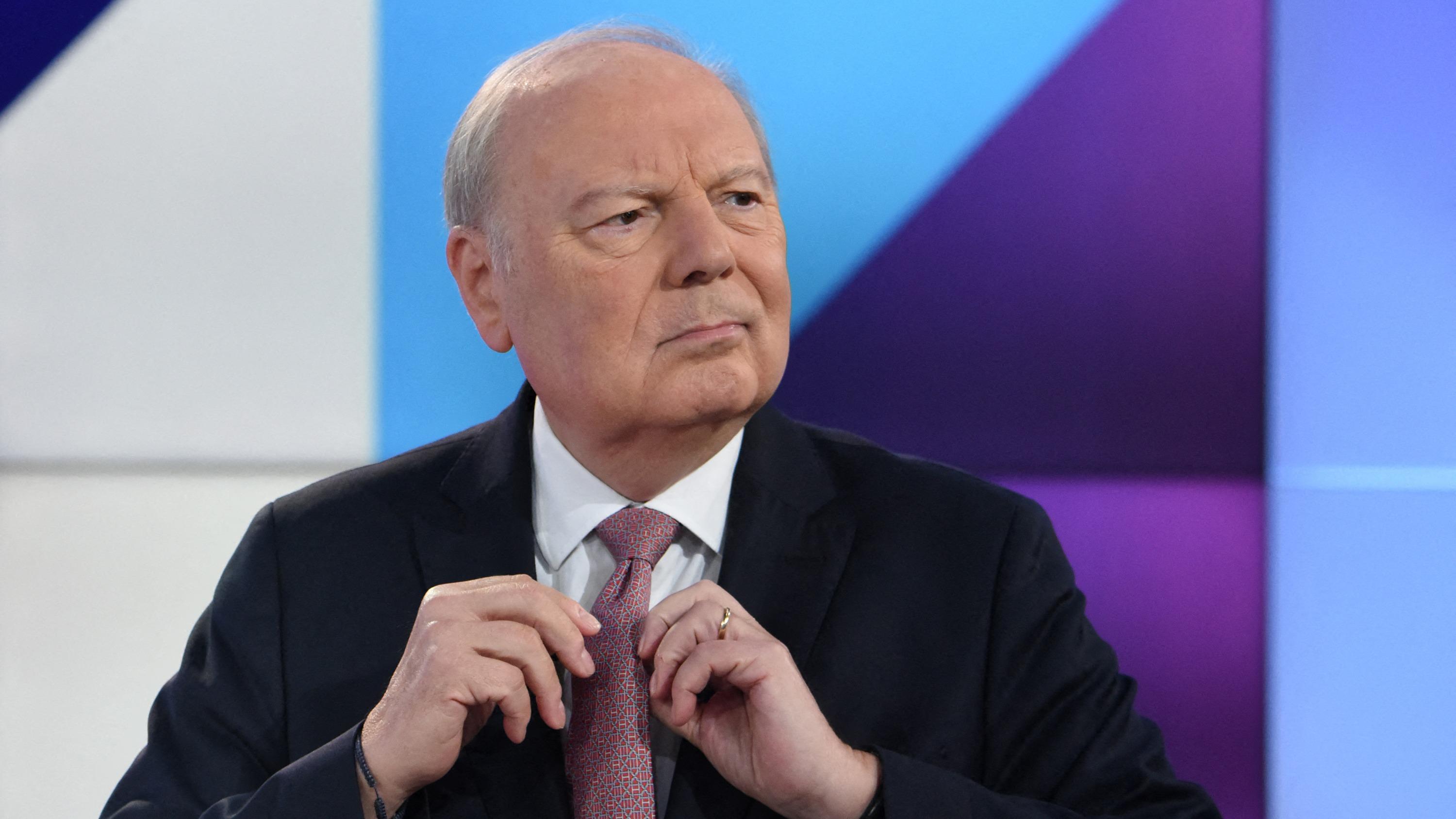 «Je redoute d’autres accords cachés avec les socialistes» : les indiscrétions du Figaro Magazine