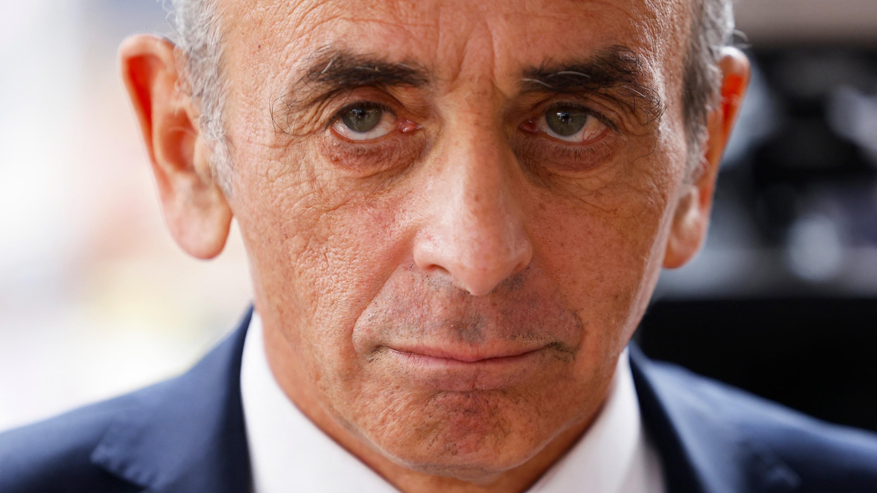 Dibattito Infuocato sulla Colonizzazione Francese in Algeria: Éric Zemmour e l'Imam di Marsiglia Scontrano le loro Visioni Storiche