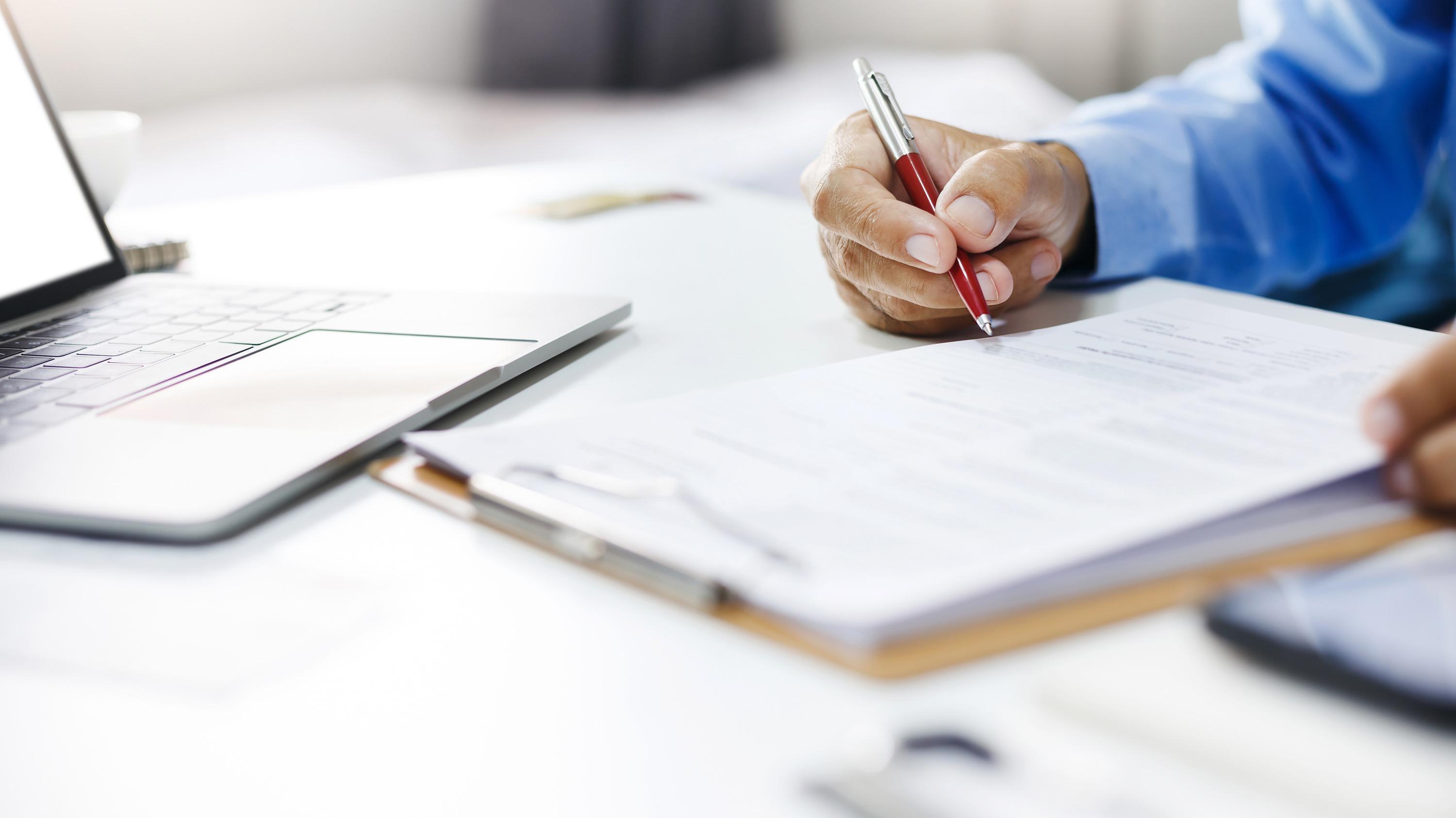 Le fonds souverain d’Abu Dhabi rachète le géant américain Clear Channel Outdoor pour 6,2 milliards de dollars