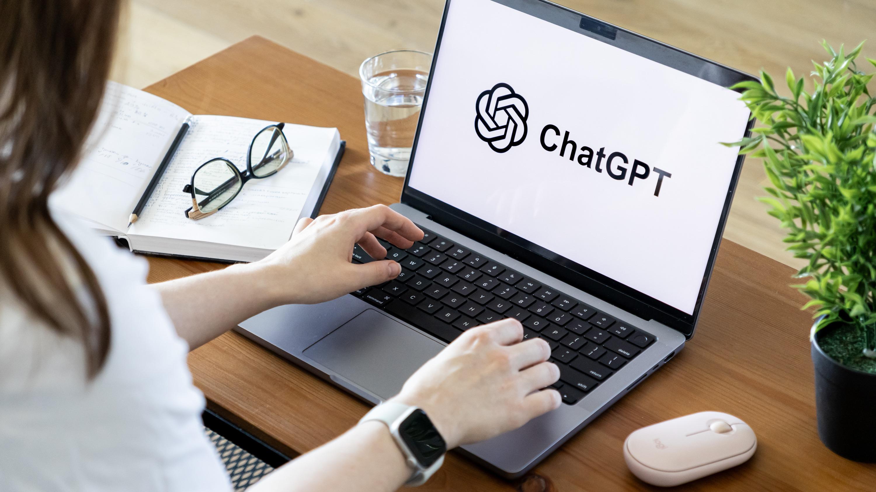 « Un véritable changement d’échelle pour l’IA conversationnelle » : le raz-de-marée de l’adoption de ChatGPT chez les Français