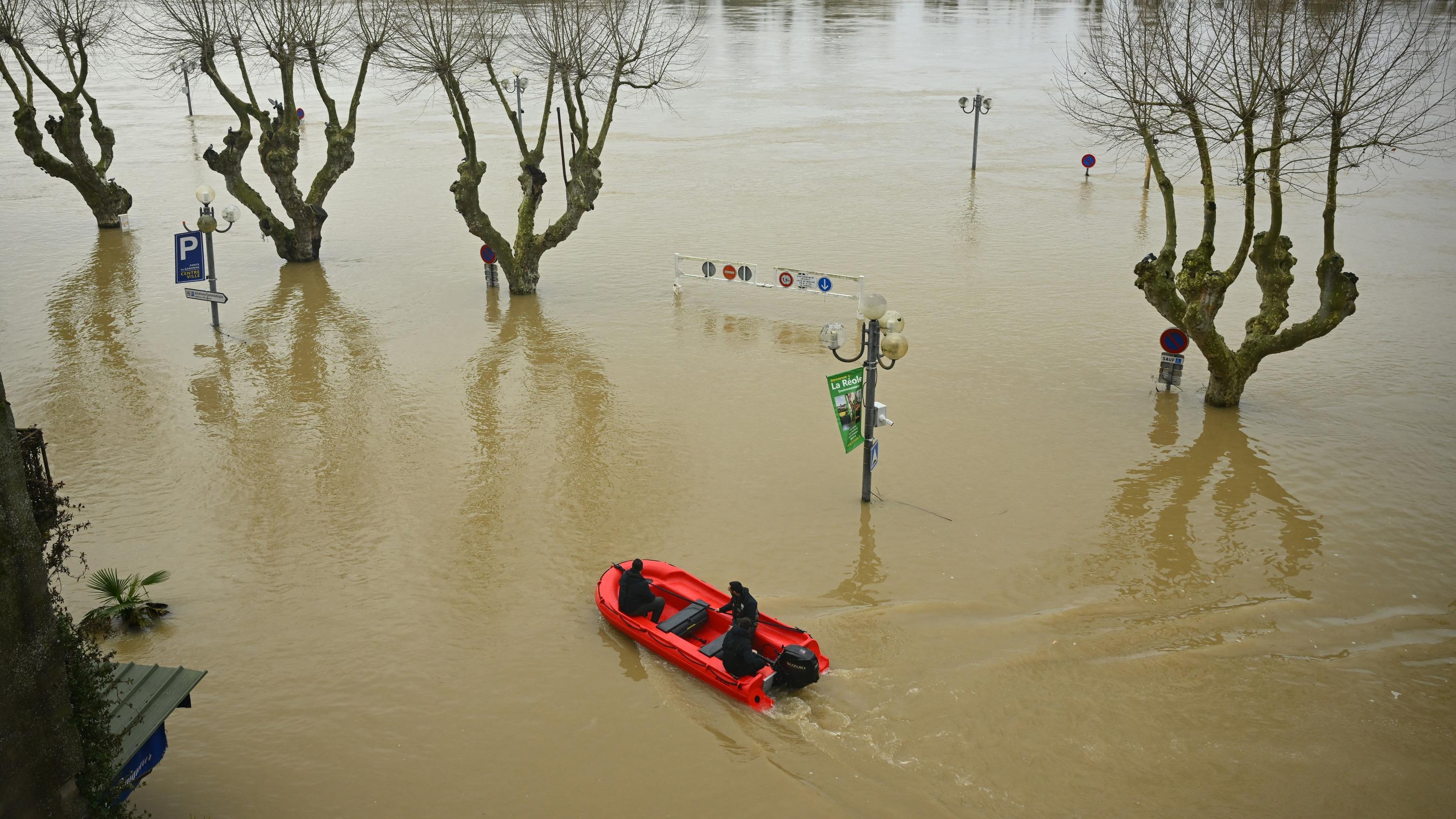 Avec le réchauffement climatique, les crues vont-elles se multiplier en France ?