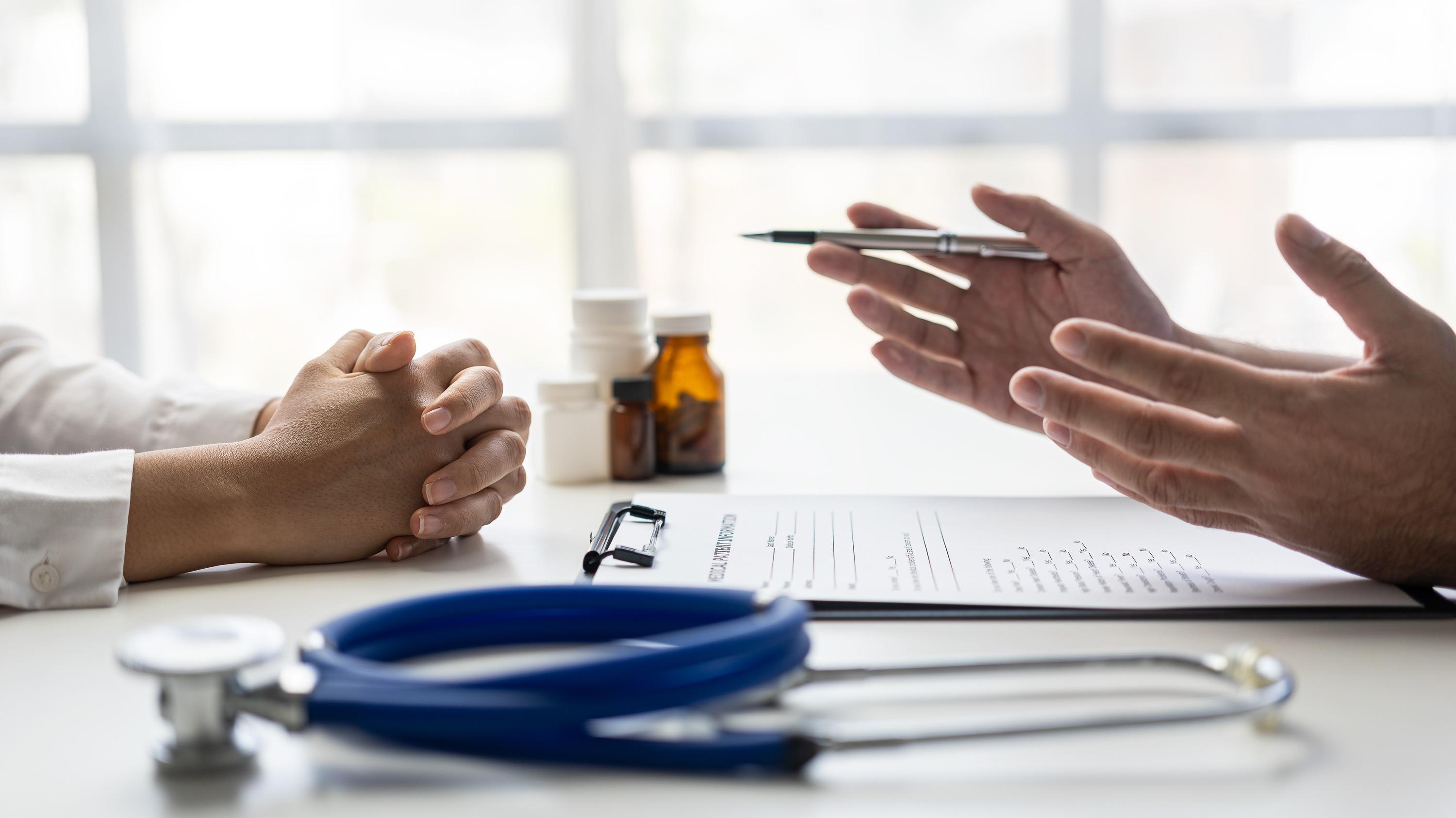 Comment l’Assurance-maladie tente d’apaiser la colère des médecins