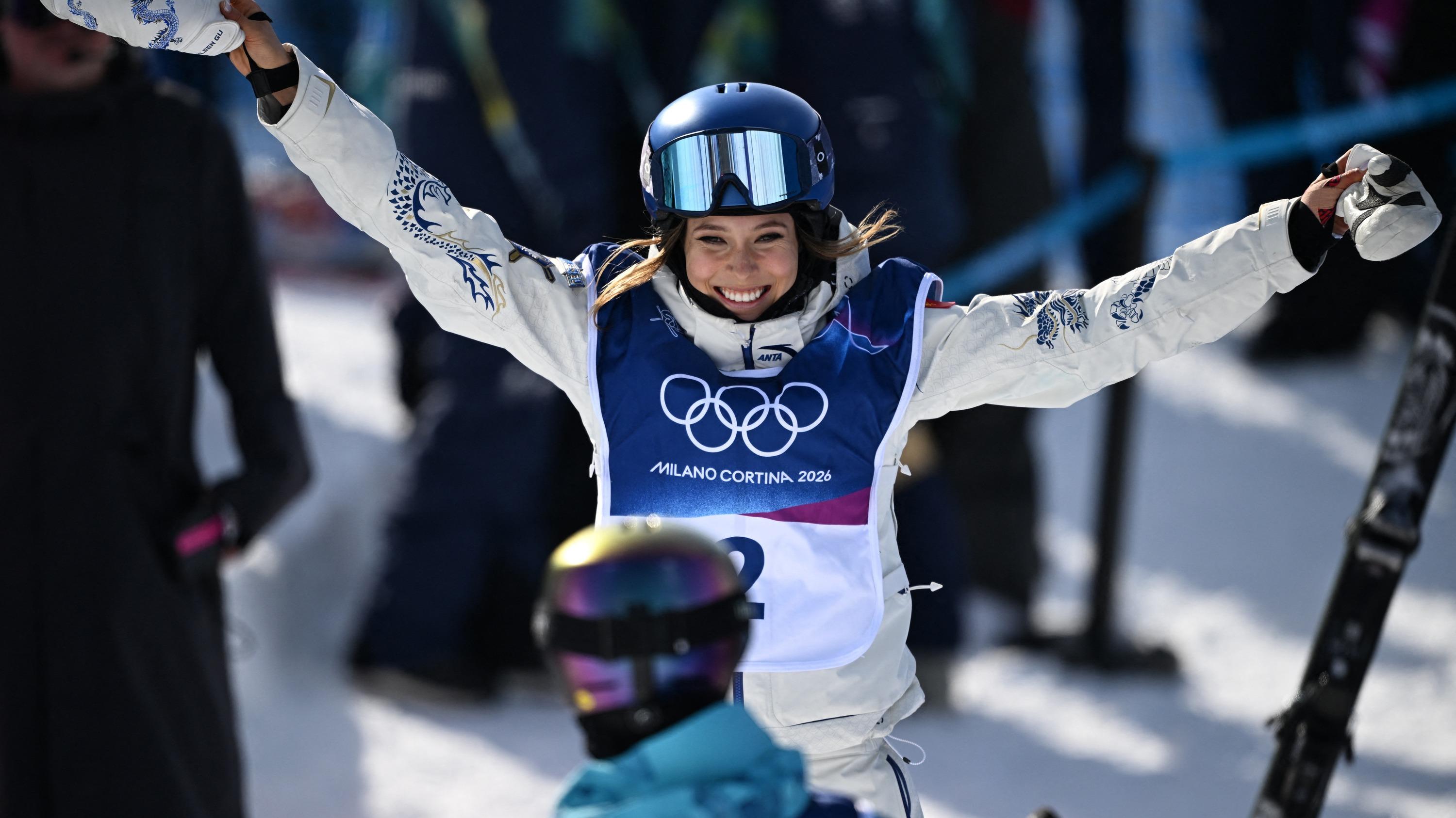 EN DIRECT - JO 2026 : la star chinoise Eileen Gu décroche l’or en Halfpipe, finale de rêve en hockey sur glace... Suivez la dernière journée olympique