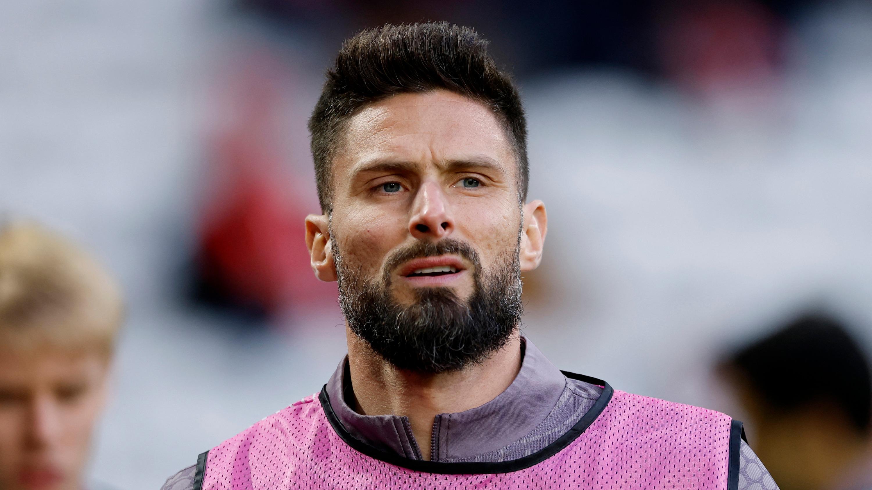 Olivier Giroud envisage une présence en tant que commentateur lors de la Coupe du monde sur M6 — Sport TV