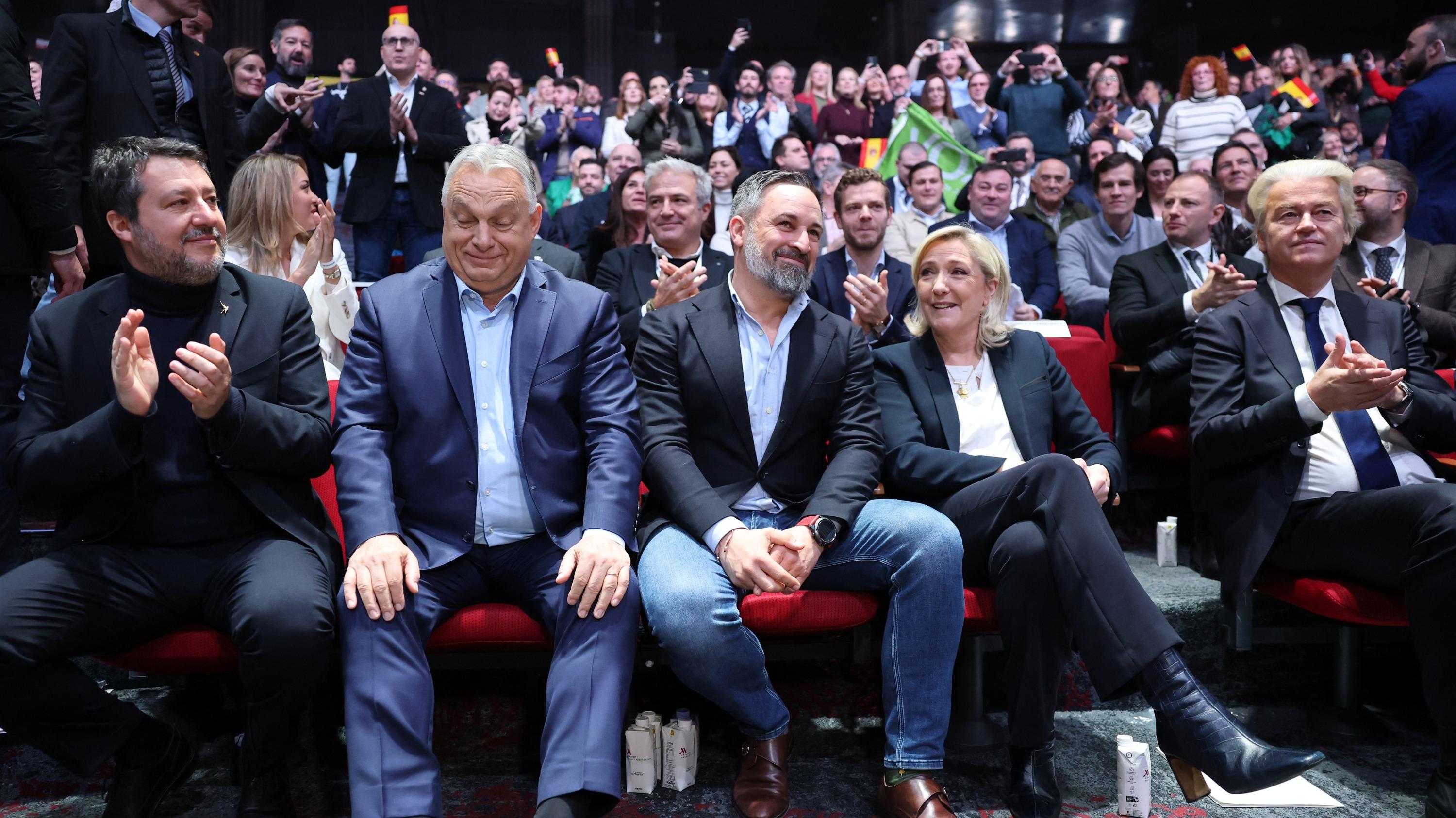 En Hongrie, Viktor Orbán internationalise les enjeux des élections législatives