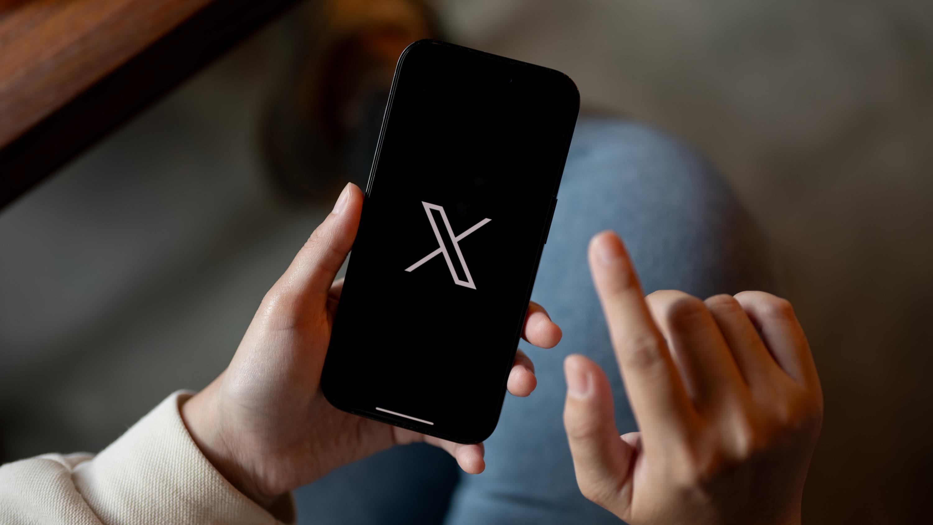 « Personne n’est imperméable à la désinformation » : la France appelle à muscler les règles européennes contre les fake news