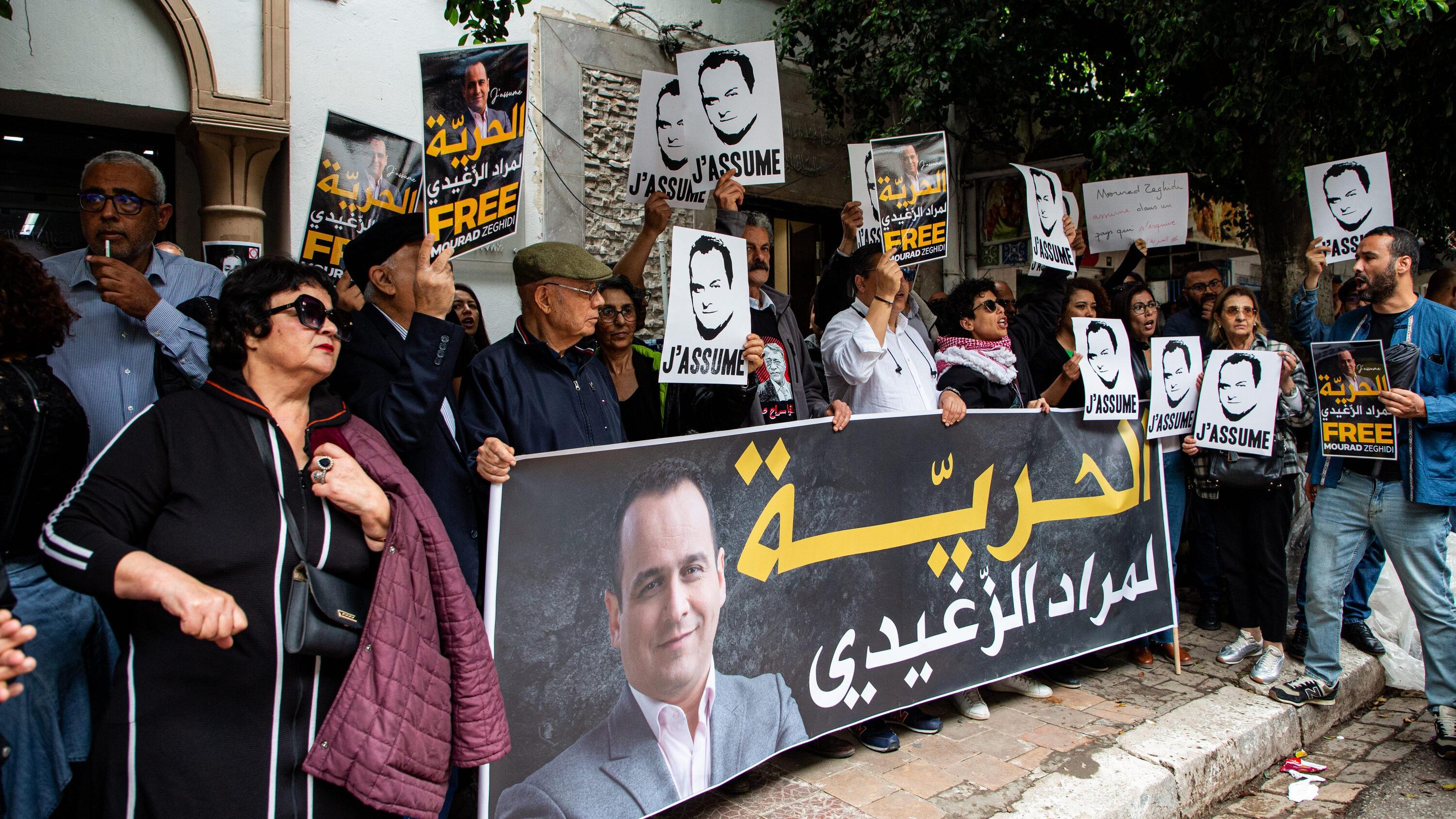 En Tunisie, la justice confirme trois ans et demi de prison ferme pour deux journalistes