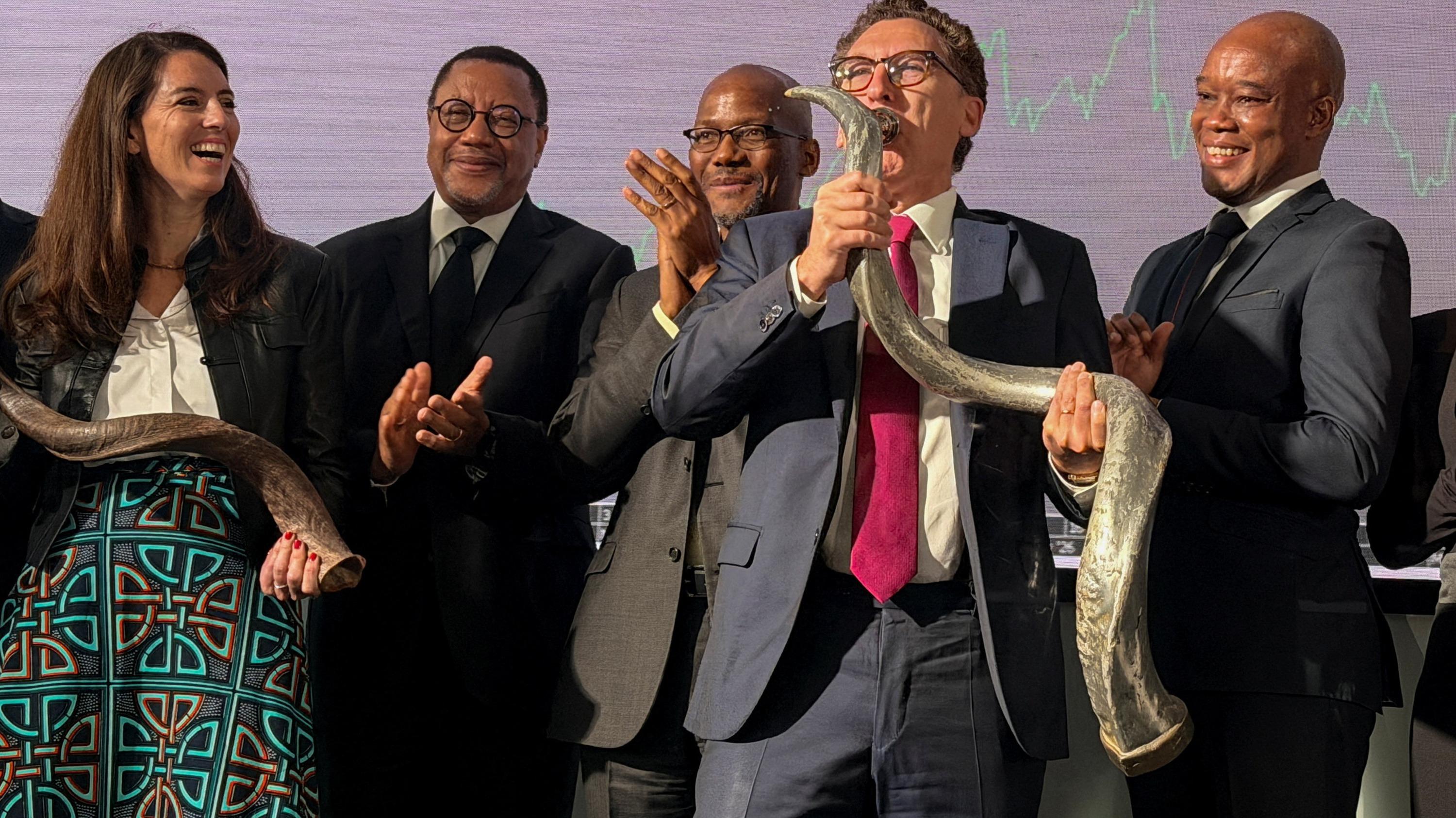 Cotation à Johannesburg, droits TV des Coupes du monde de rugby… Canal+ renforce son ancrage en Afrique