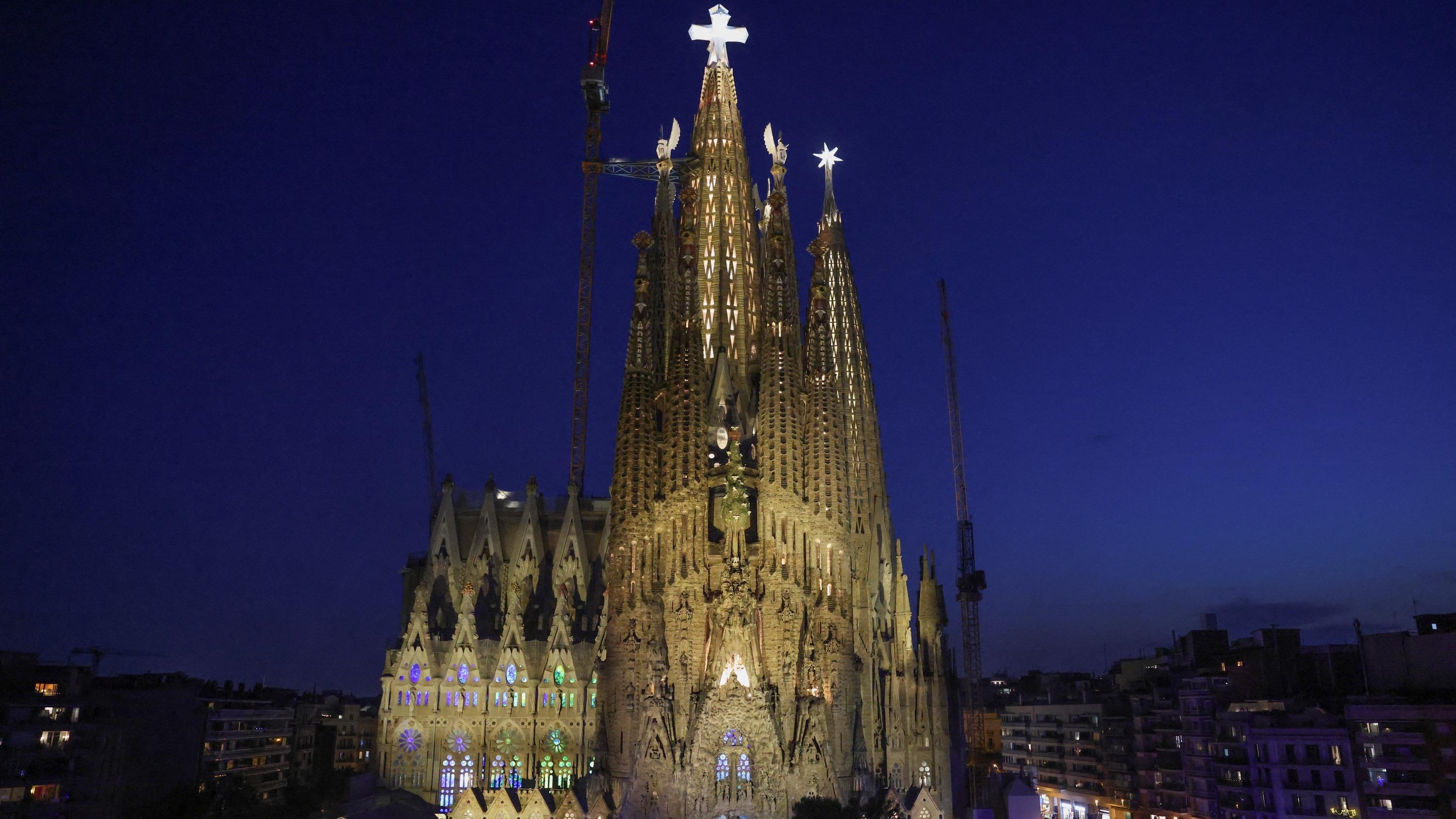 À Barcelone, la Sagrada Familia est désormais la plus haute église du monde : les coulisses d’un incroyable projet
