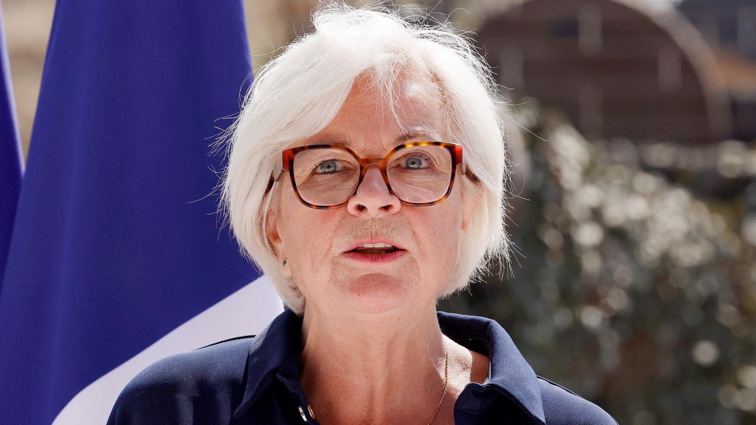 L’IA de défense érigée en «intérêt essentiel de sécurité» : ce que change cette annonce de Catherine Vautrin pour la France