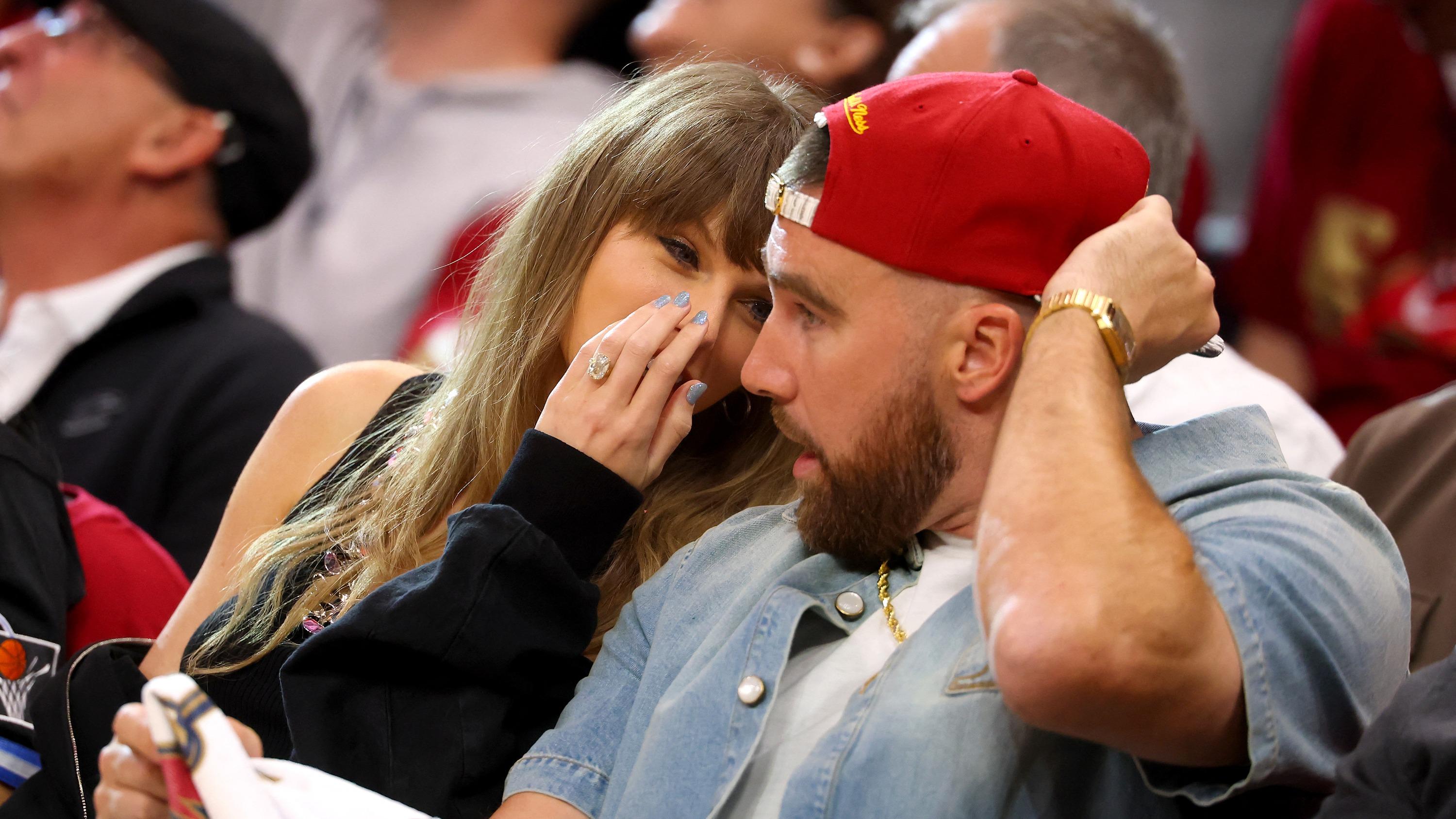 Plusieurs indices laissent à penser que Taylor Swift et Travis Kelce se marieront à New York le 3 juillet
