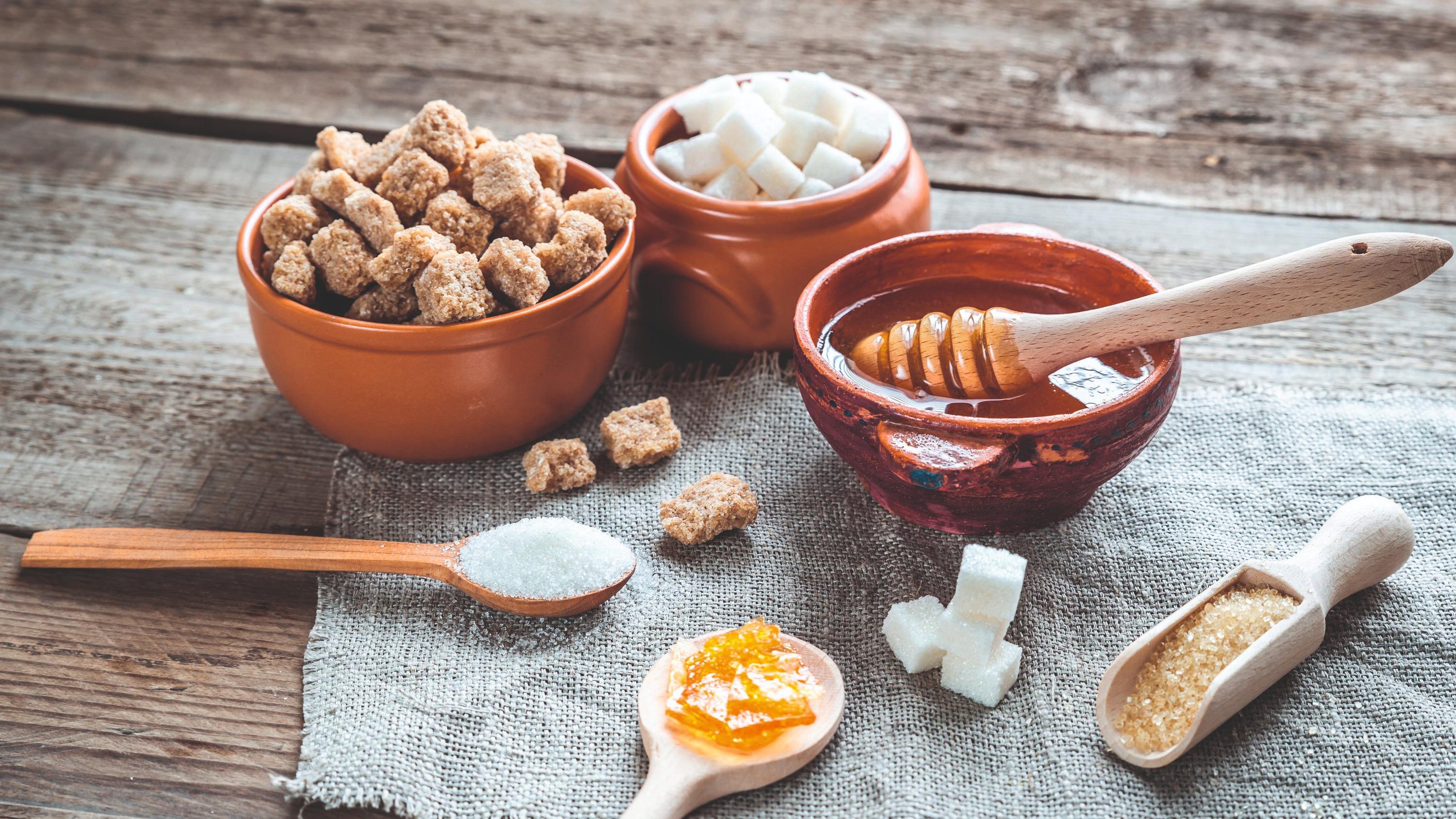 Verre de lait, plat de pâtes, gâteau… Tous les sucres se valent-ils vraiment ?