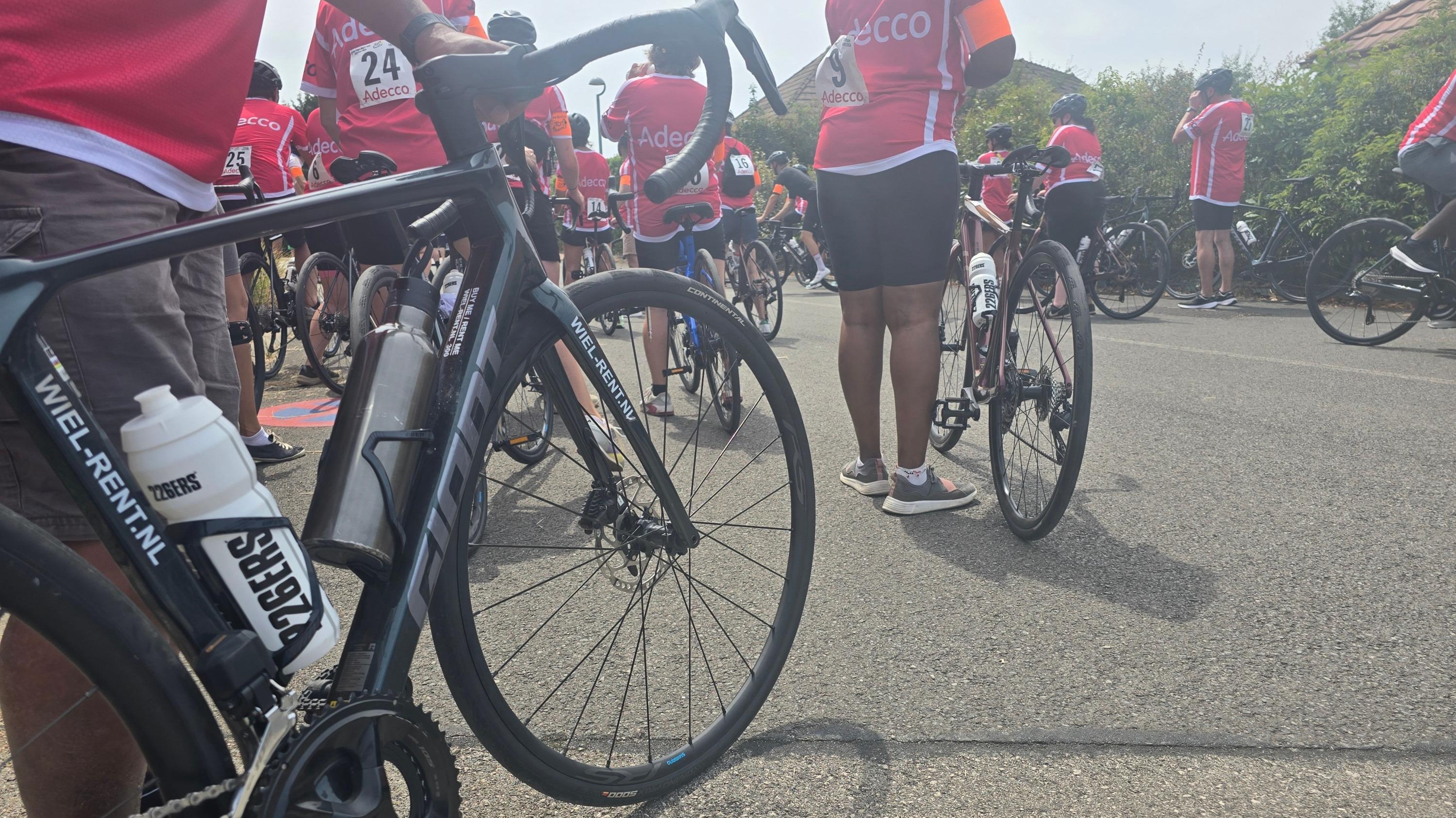 «C’est l’occasion de sortir un peu du CV traditionnel» : ces demandeurs d’emploi qui se lancent sur la piste du Tour de France pour trouver un job