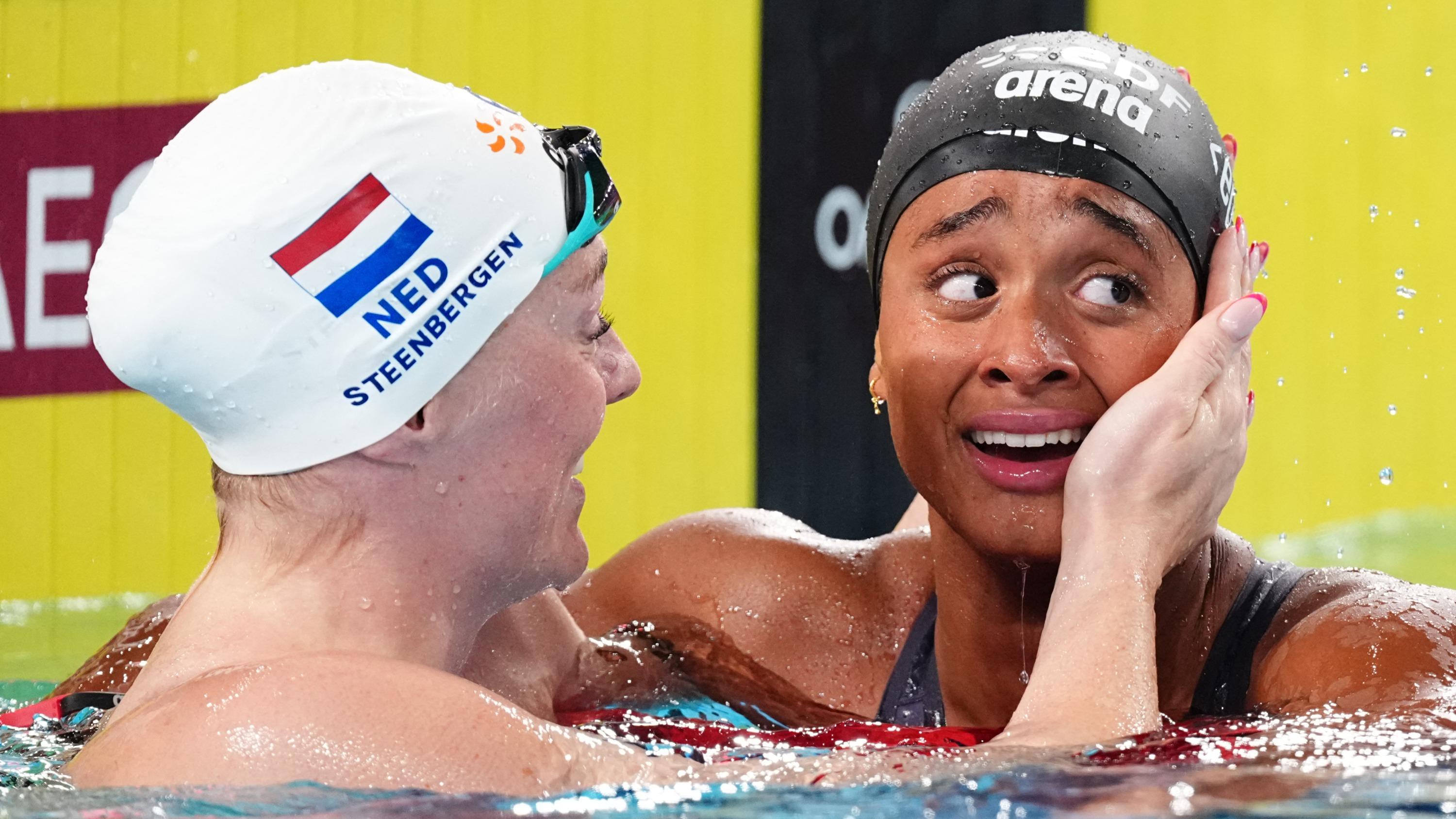 Championnats d’Europe de natation : record du monde pour Sara Curtis dès les demi-finales du 50 m dos