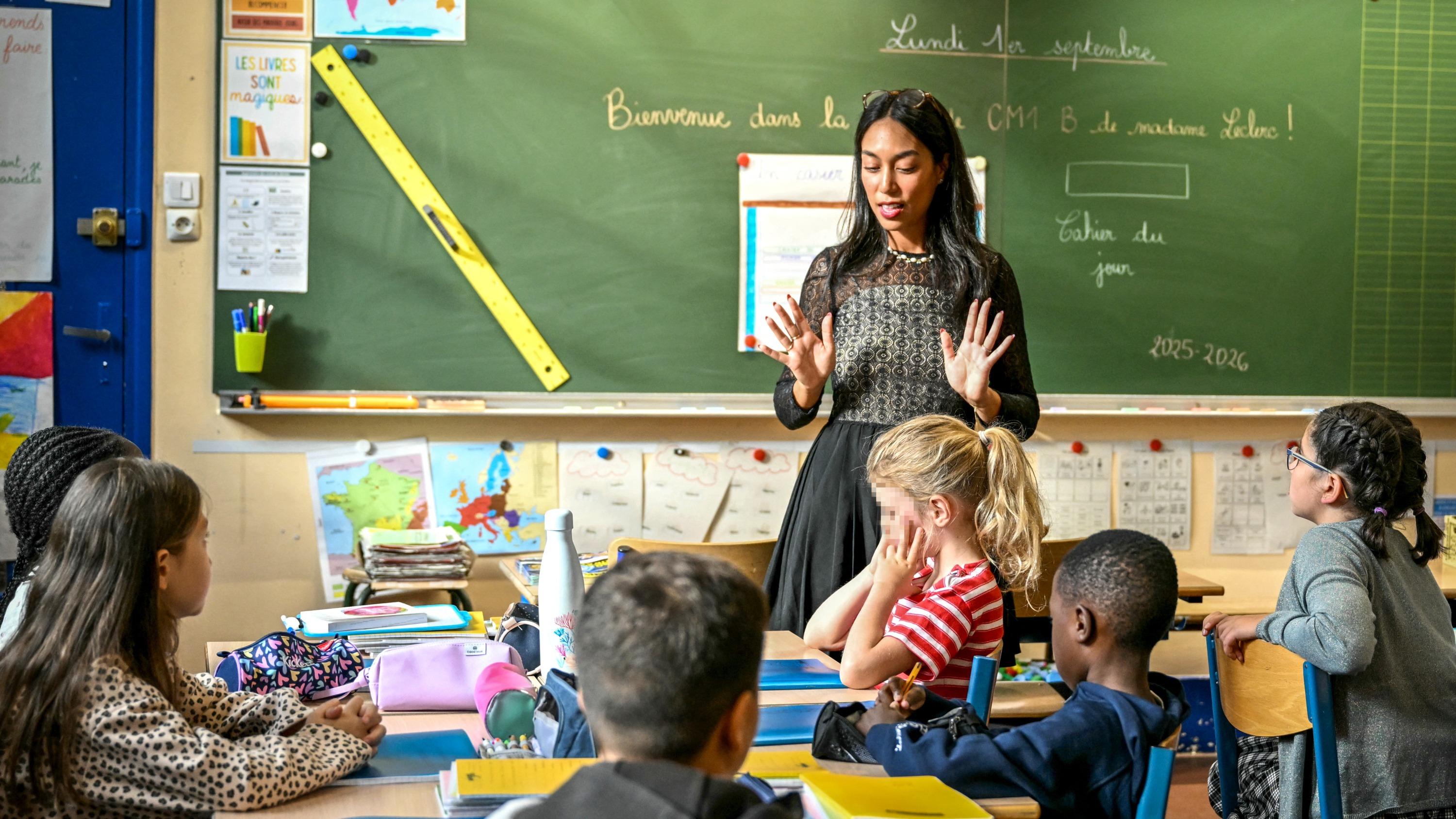 EN DIRECT - Rentrée 2026 : près de 12 millions d’élèves reprennent le chemin de l’école ce mardi