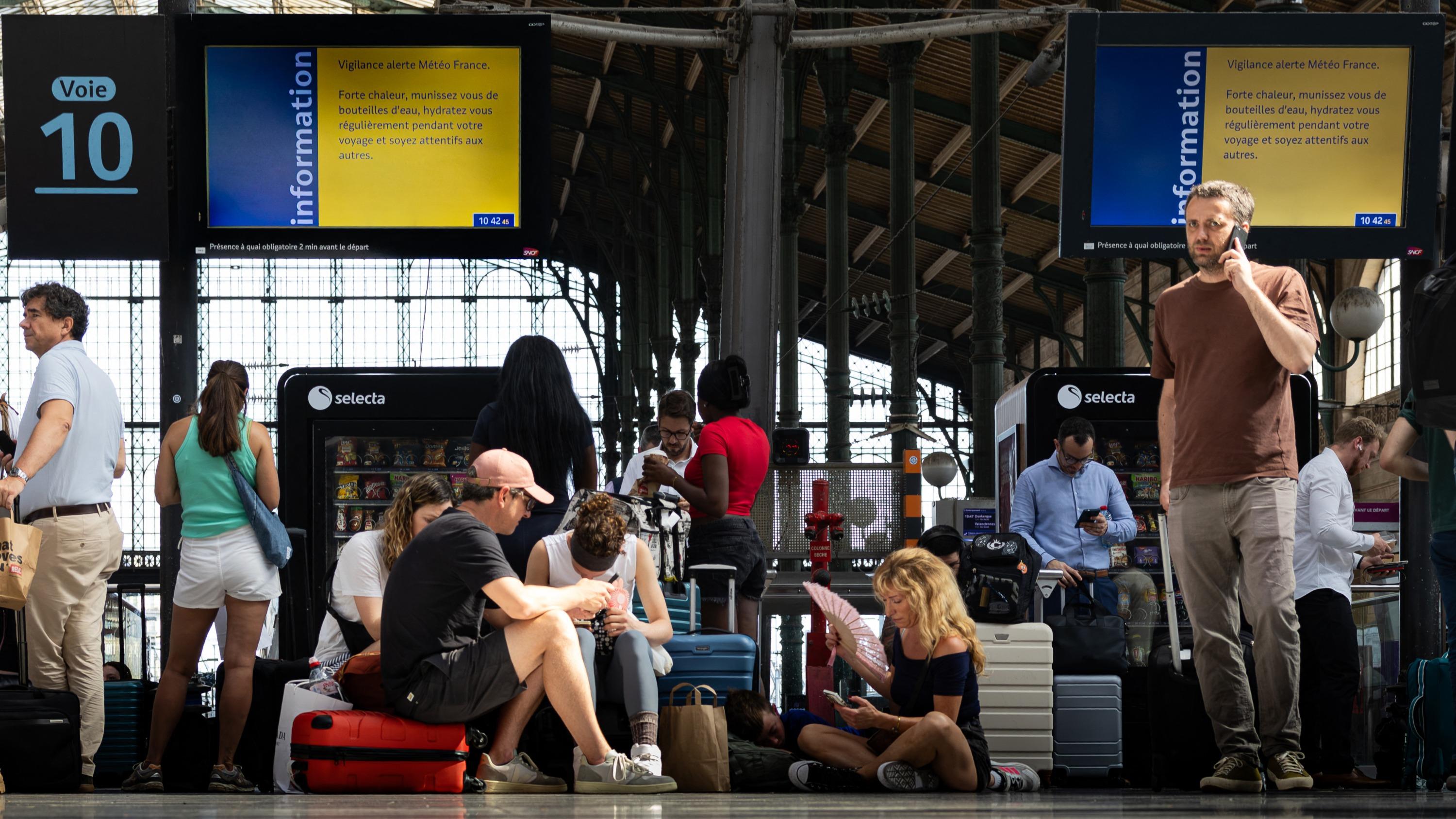 Jusqu’à 4 heures de retard : le trafic des TGV et Eurostar fortement perturbé entre Paris et Lille ce mardi matin