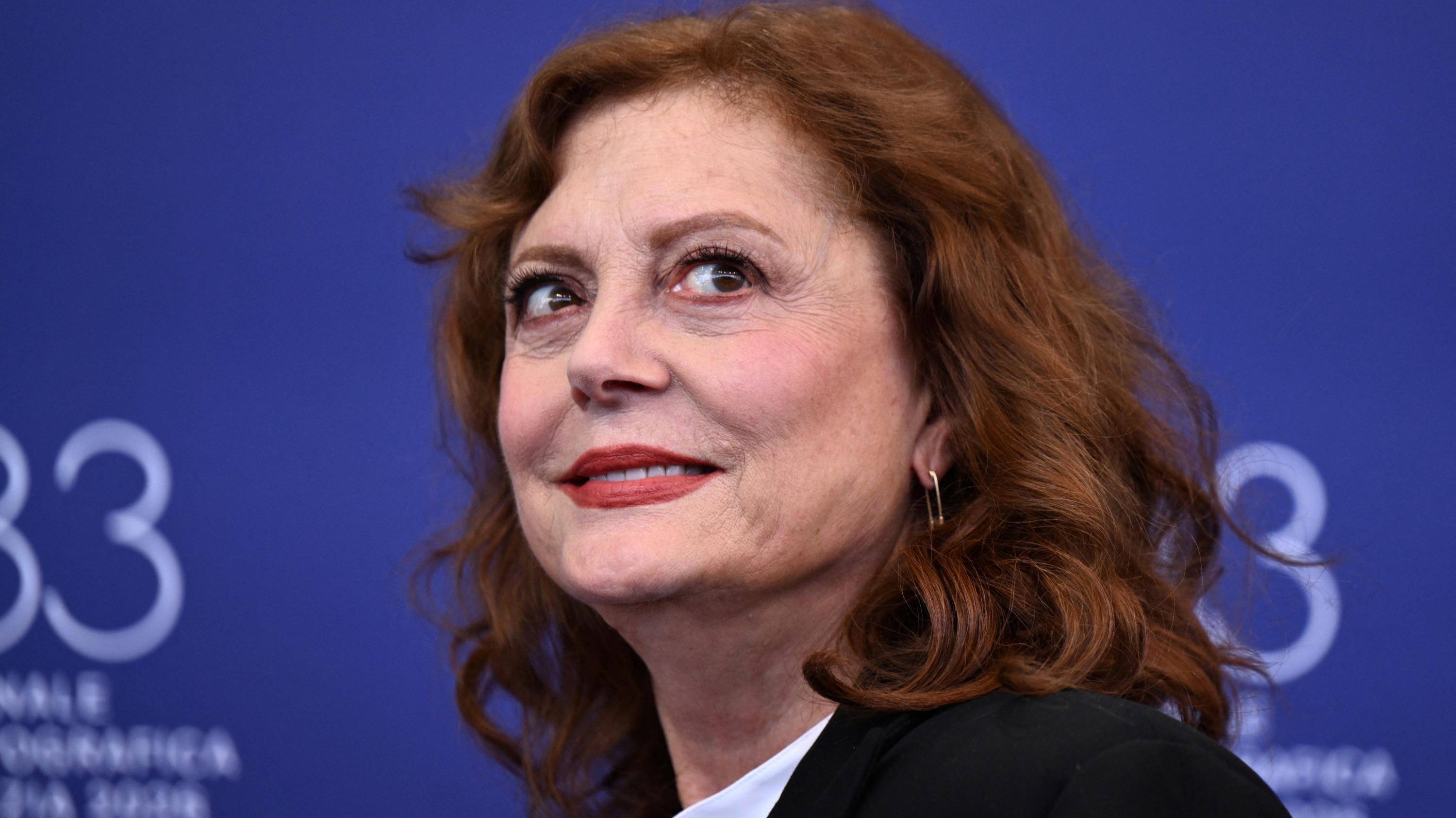 « On m’a encore retiré des contrats » : Susan Sarandon se dit boycottée au cinéma à cause de son soutien à la Palestine Thumbnail