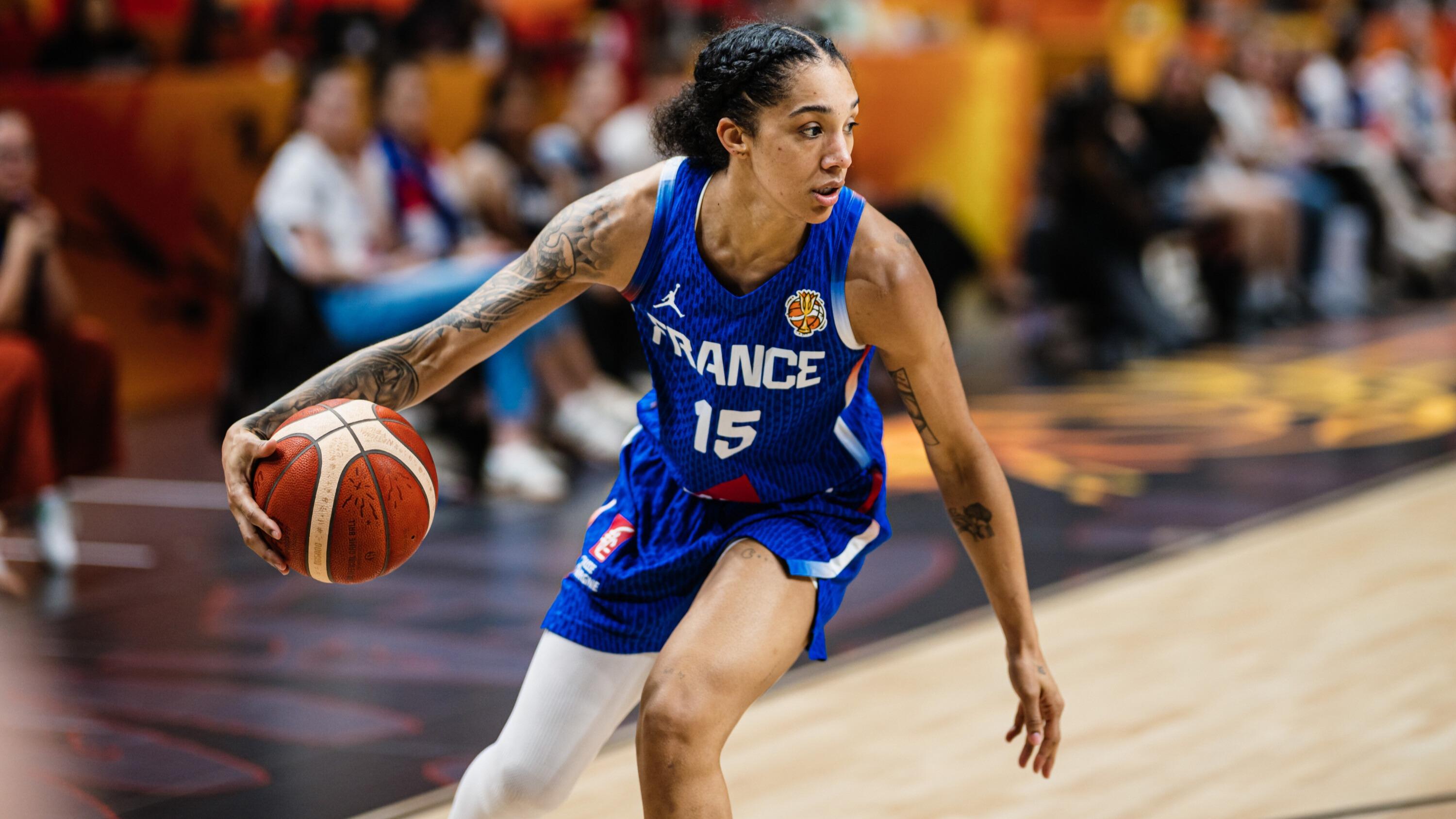 EN DIRECT - États-Unis-France : deux ans après les JO de Paris, les Bleues parfaitement lancées face aux Américaines en finale du Mondial