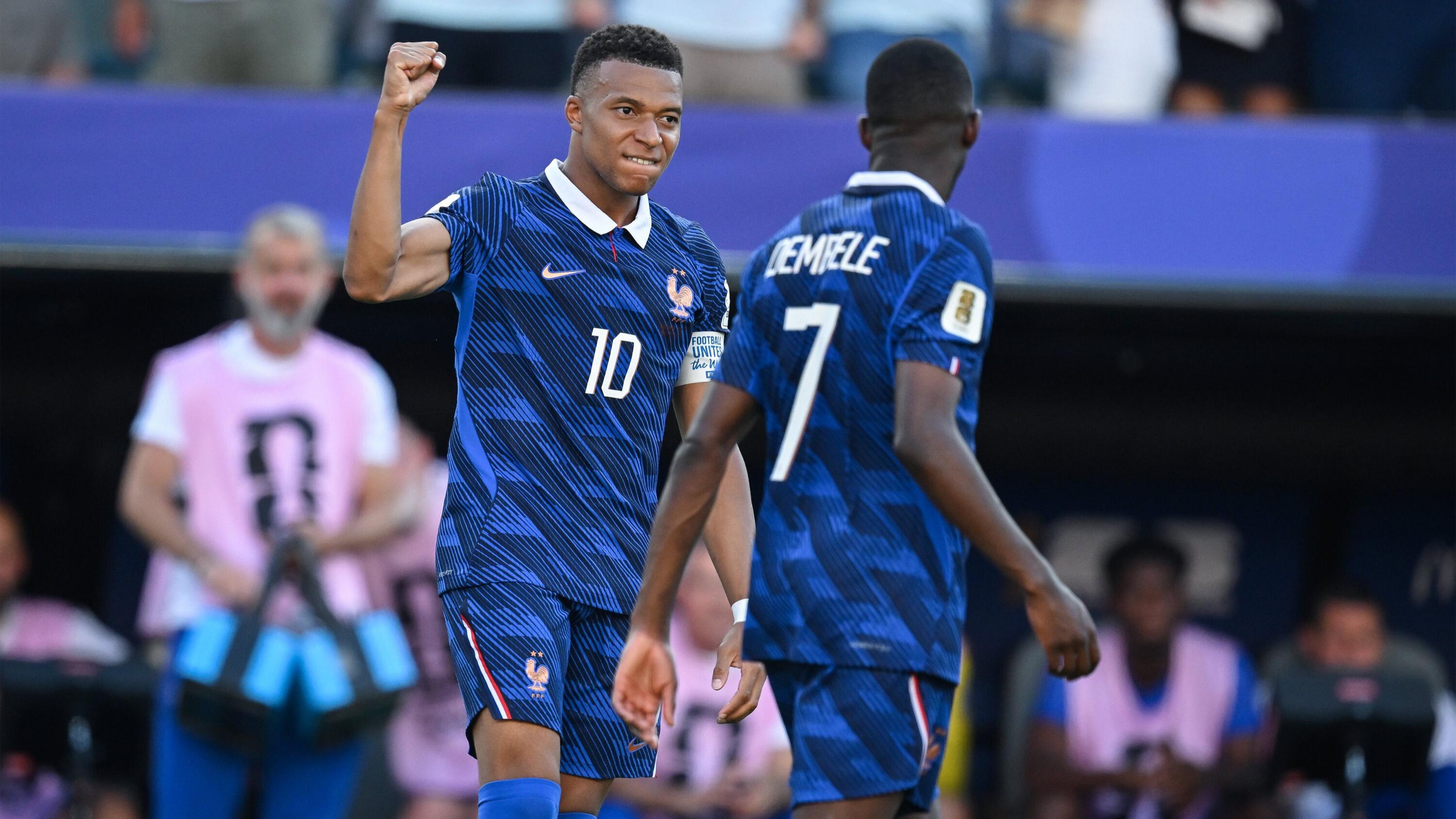 EN DIRECT - Turquie-France : avec un duo Mbappé/Dembélé, les Bleus lancent une nouvelle ère sous Zidane
