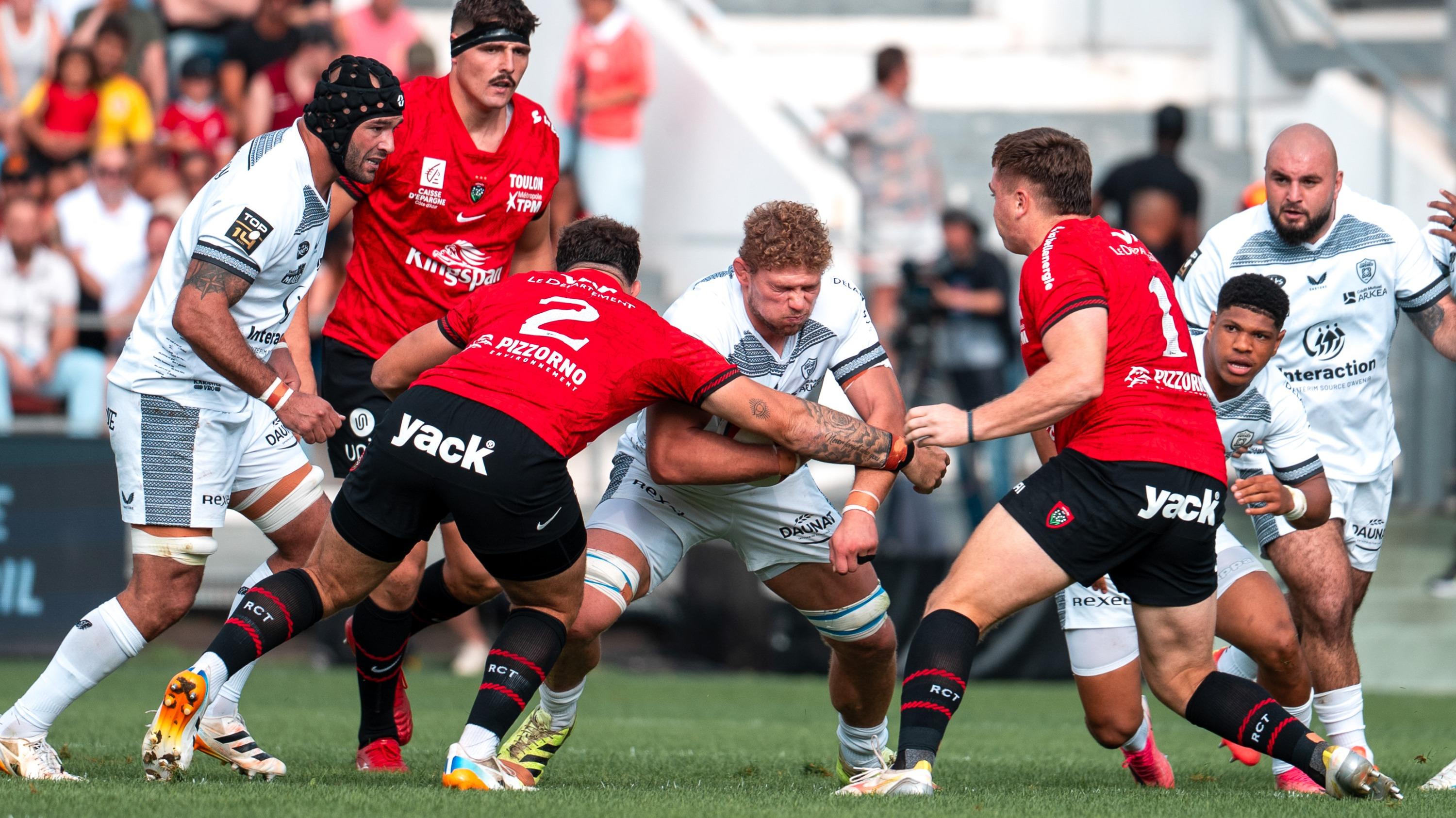 EN DIRECT - Top 14 : Toulon bousculé par Vannes, Paris réagit contre Lyon, Clermont déroule