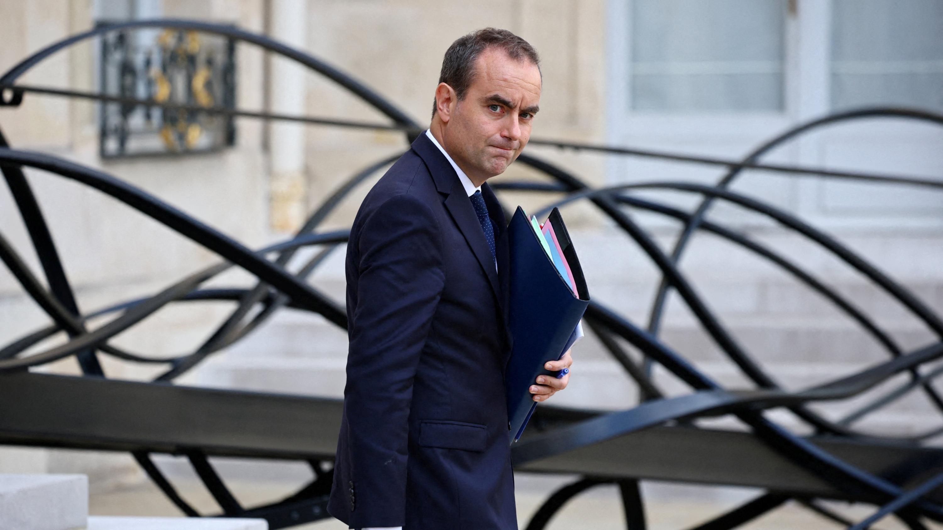 Blocus des lycées : la feuille de route de Sébastien Lecornu à ses ministres pour éteindre la colère