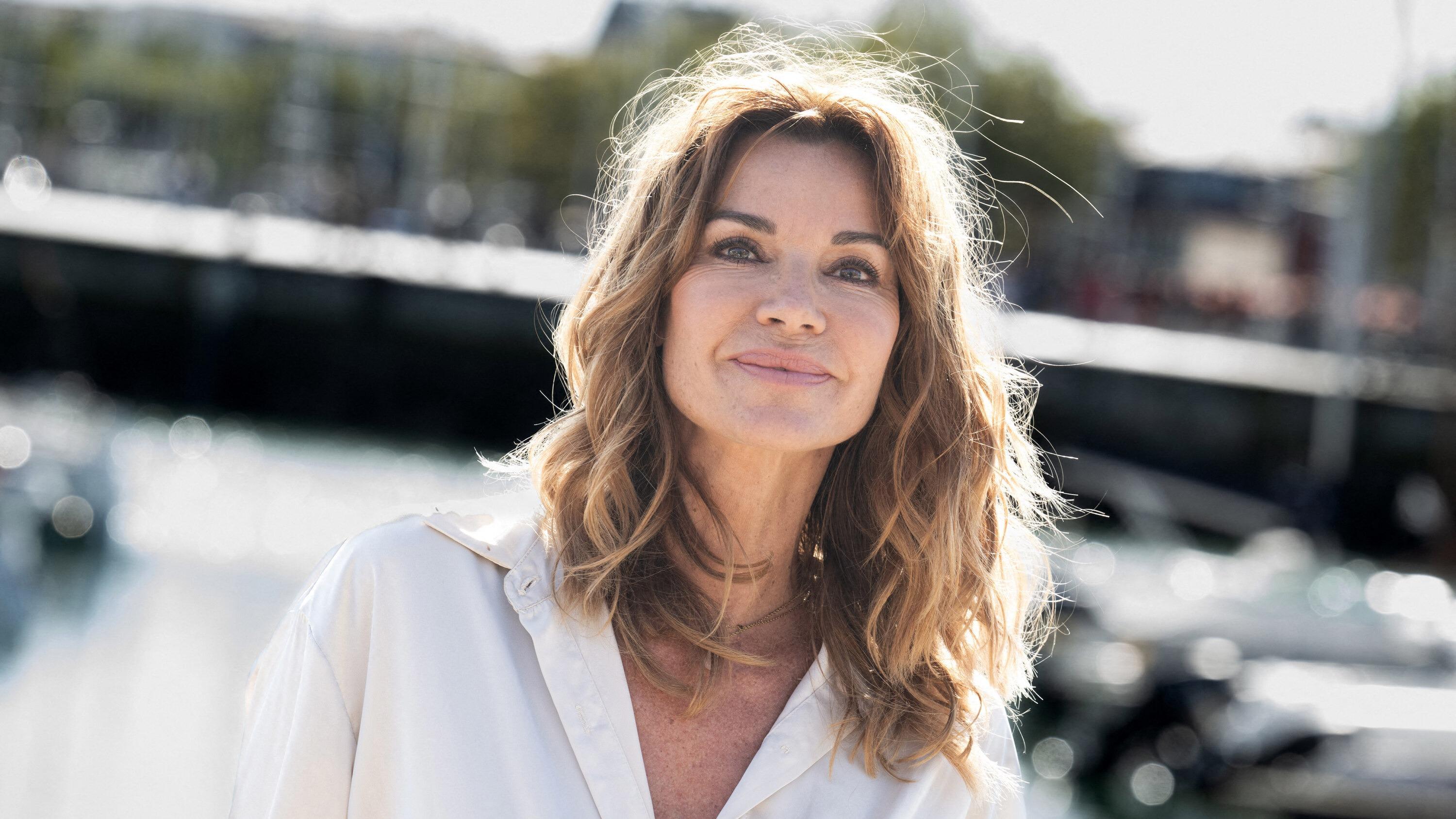 «Je n’ai pas 53 ans» : Ingrid Chauvin révèle son véritable âge