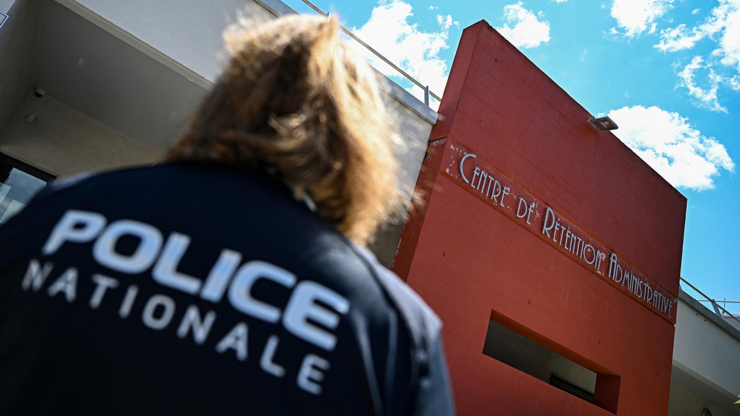 Immigration : le bilan des centres de rétention pour illégaux se dégrade