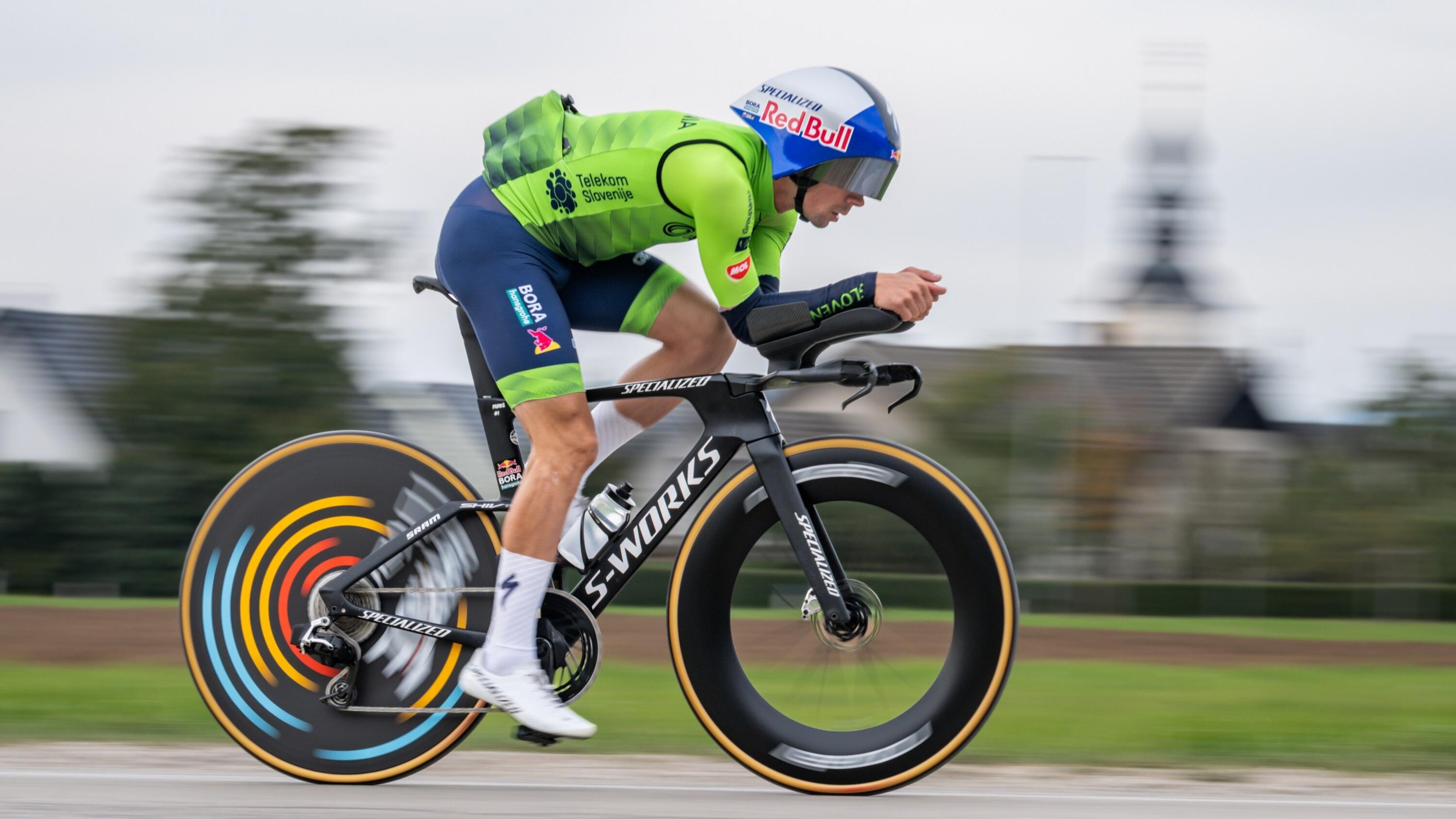 Cyclisme : Primoz Roglic sacré champion d'Europe du chrono à domicile devant deux Français