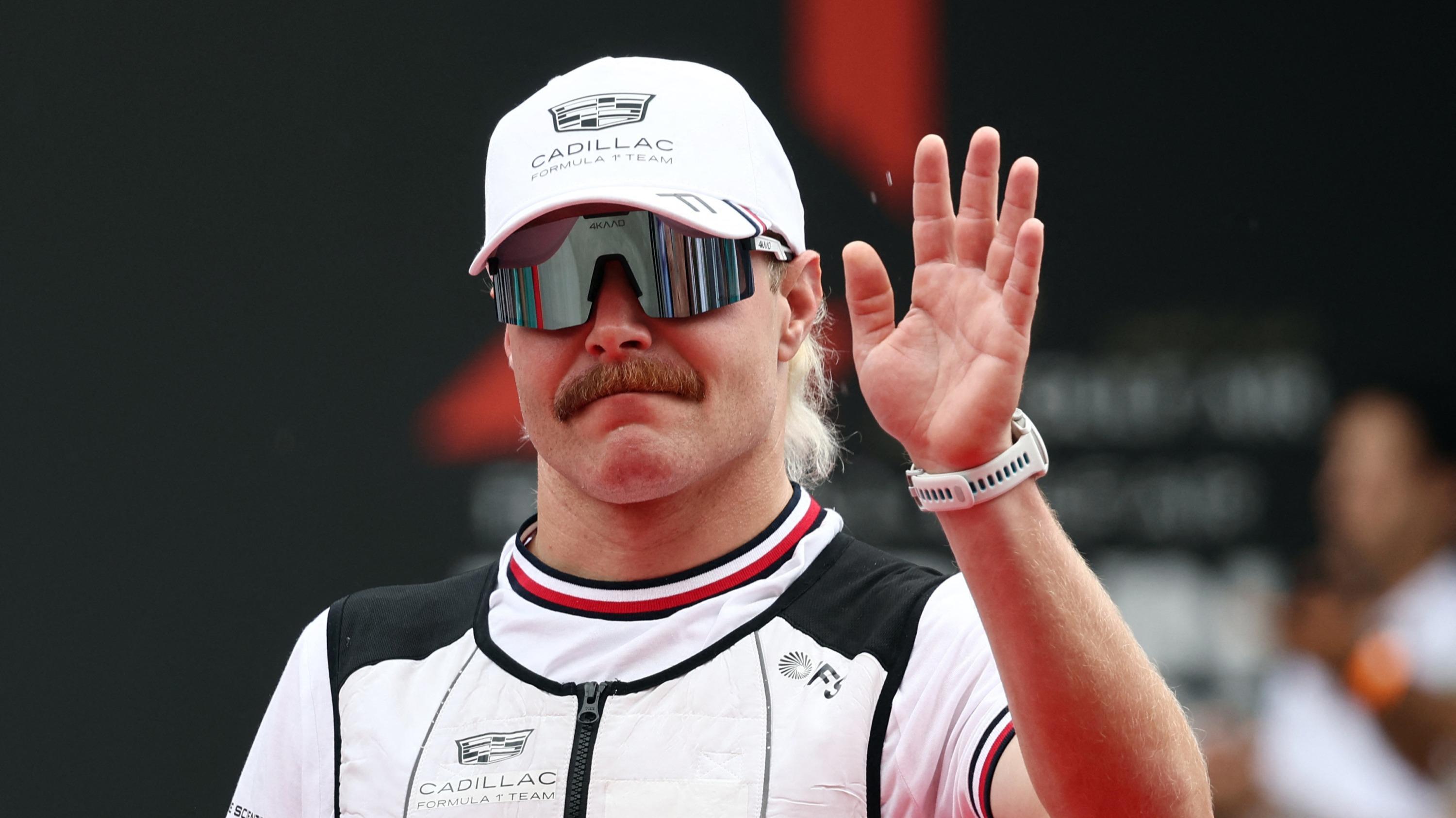 Formule 1 : le pilote finlandais Valtteri Bottas a rallié Singapour depuis la Malaisie… à vélo
